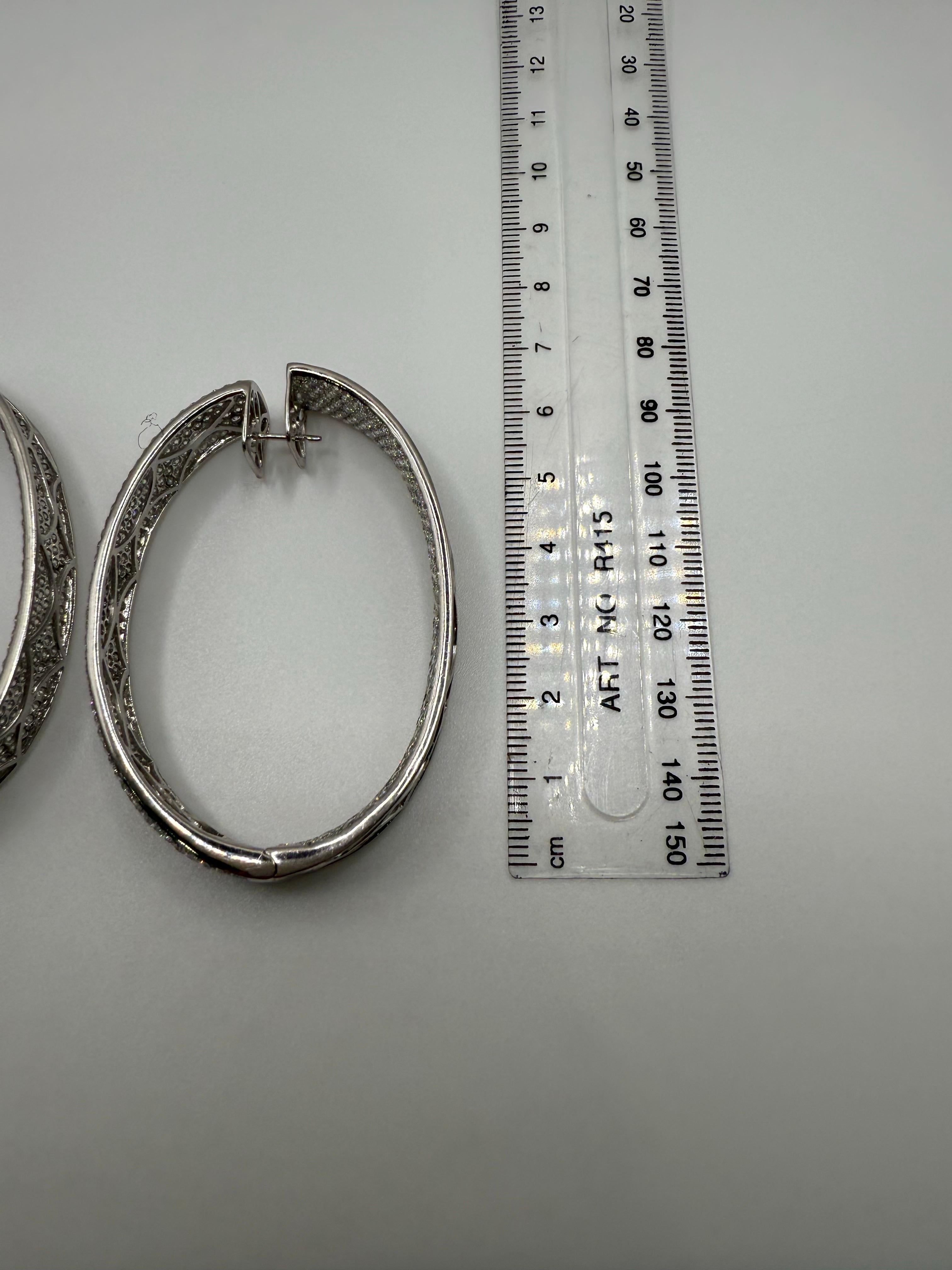 Brilliant Cut XXXL Hoop earrings Pave setting 22ct 18KT white gold DIAMOND HOOPS For Sale