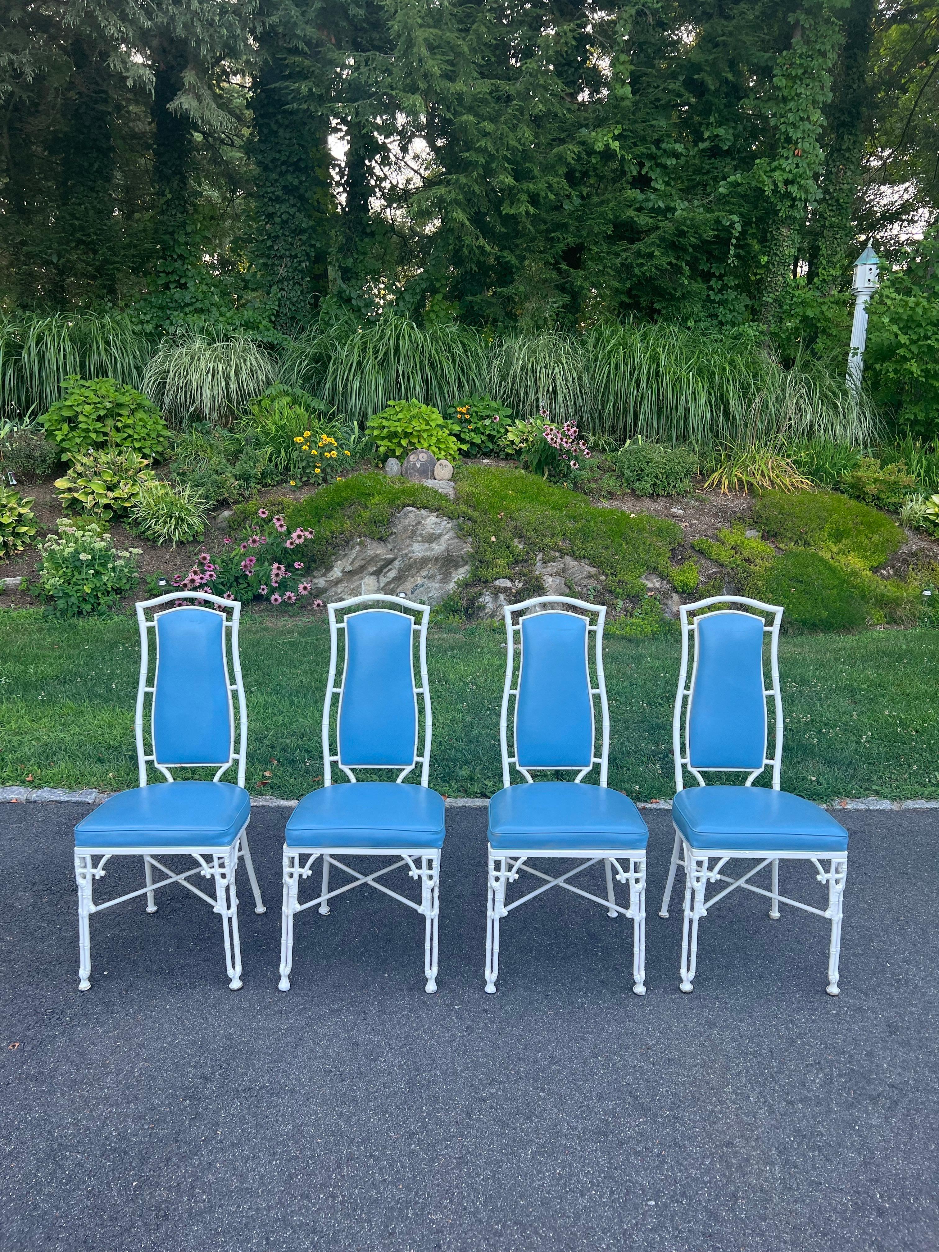 Chinese Chippendale Bamboo Patio Set by Kessler In Good Condition For Sale In Redding, CT