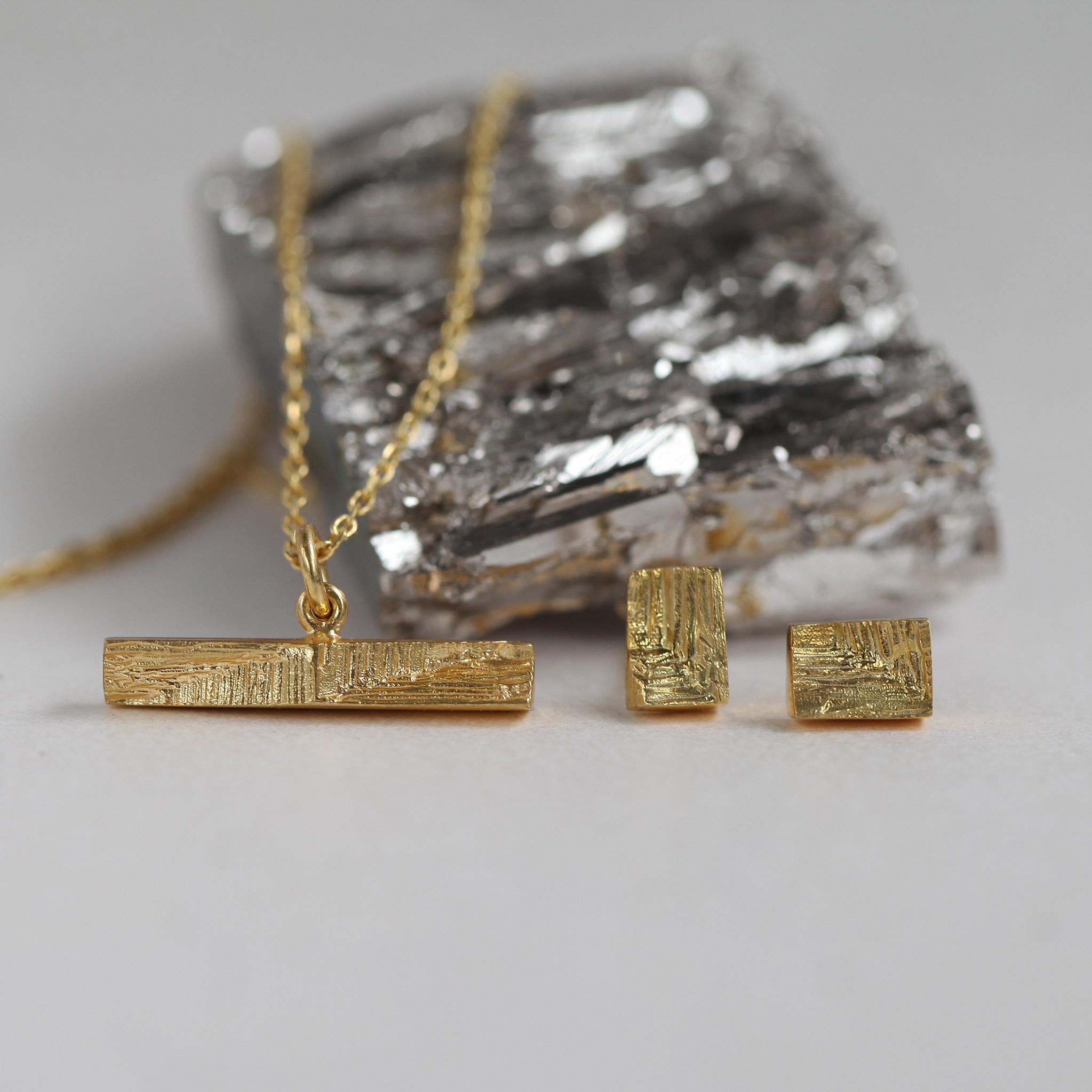 XYZ Linea Modernist Gold Statement Pendant For Sale 2