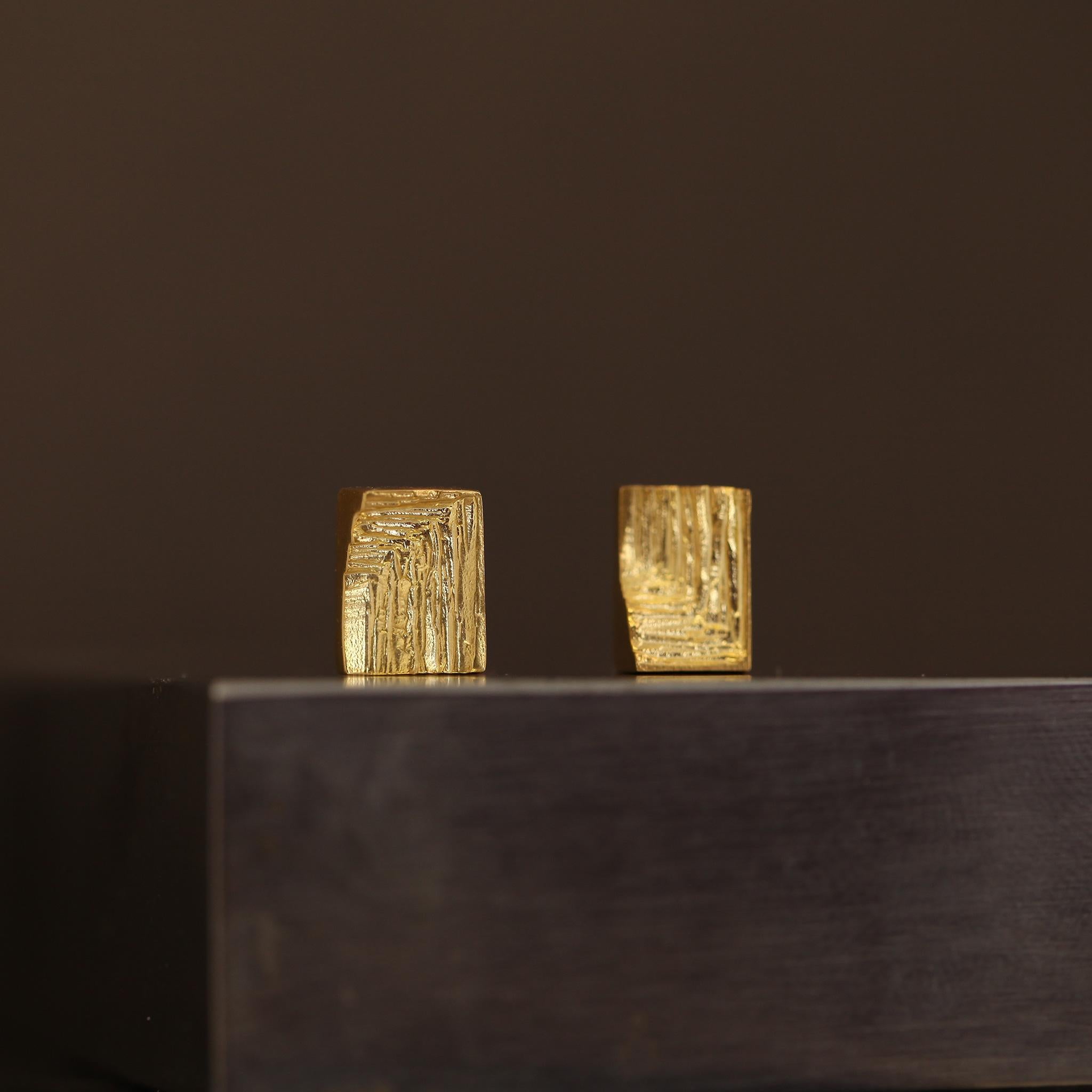 XYZ Modul Modernist 18 Karat Gold Statement Earrings - Agata Karwowska For Sale 3