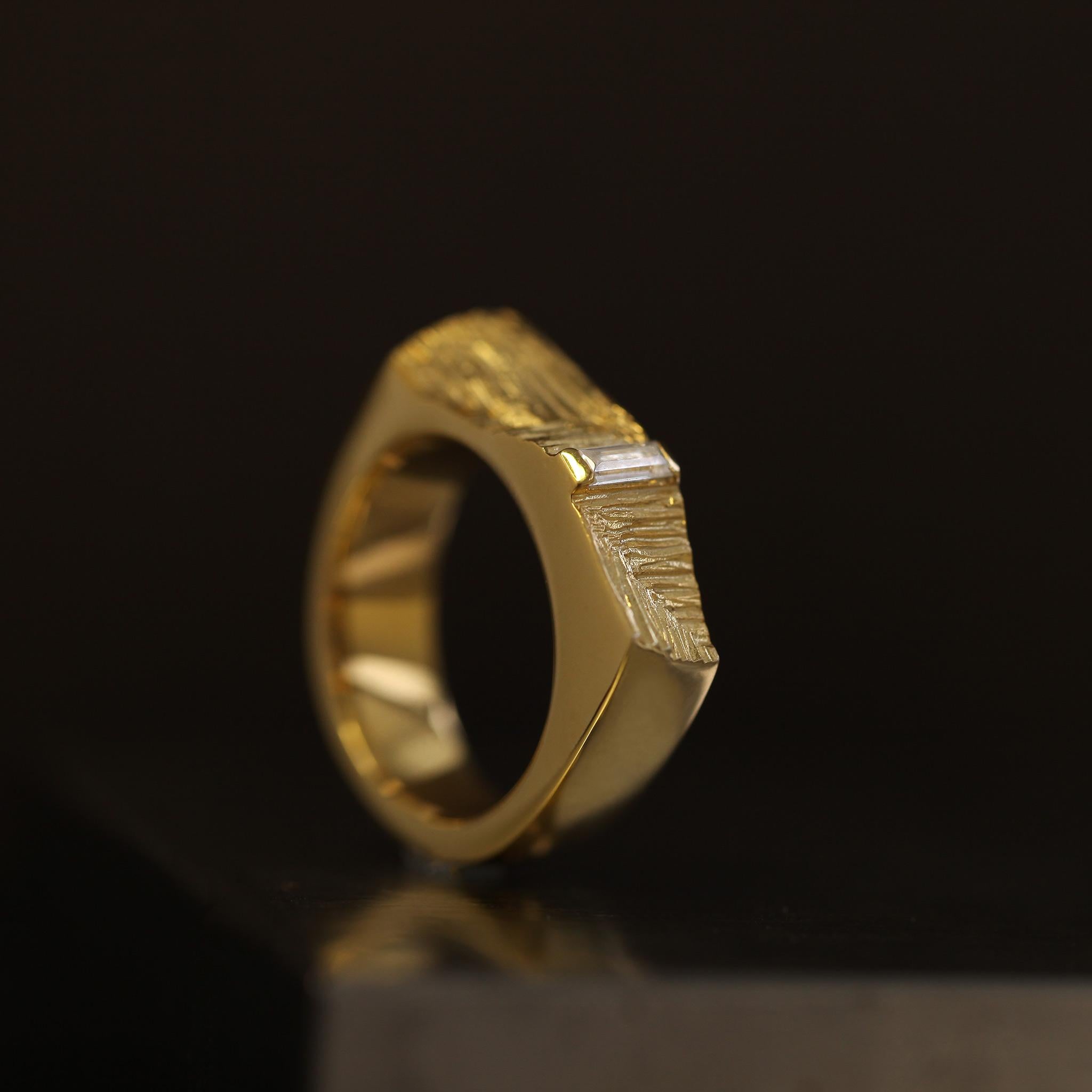 For Sale:  XYZ Tectum Modernist 0.2 Carat Baguette Cut Diamond Gold Statement Ring 7