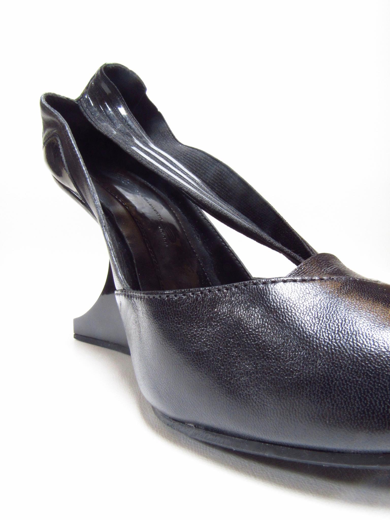 Noir Y-3 by Yohji Yamamoto 2007 Collection Curved Wedge Heels (talons compensés incurvés) en vente
