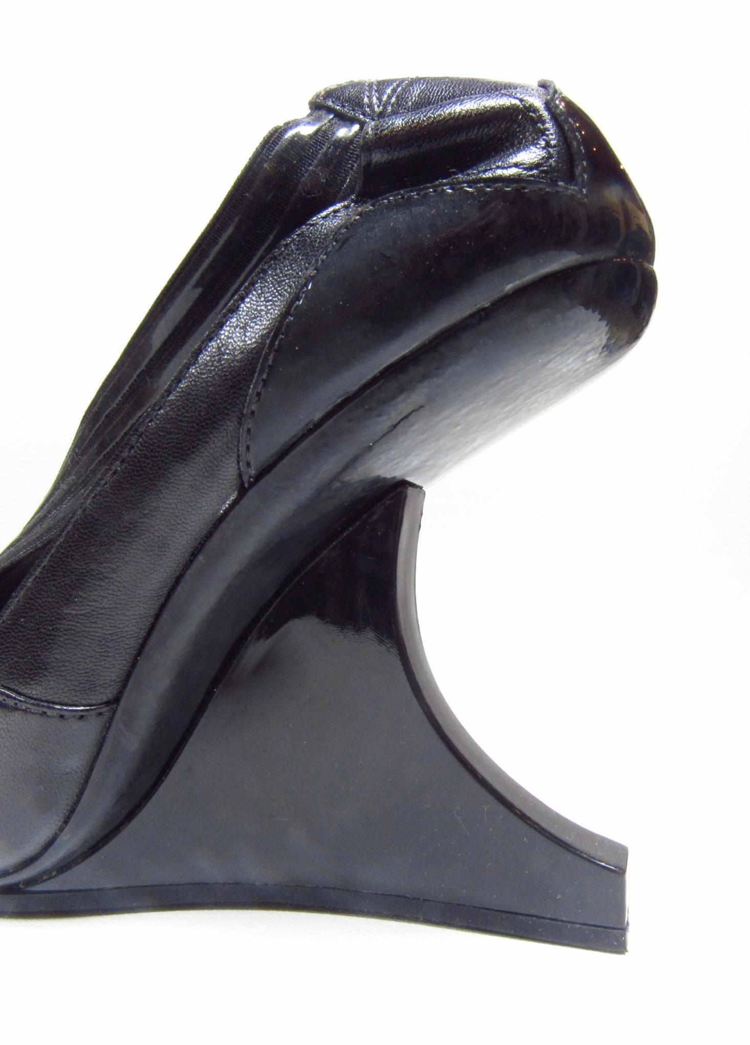 Black Y-3 by Yohji Yamamoto 2007 Collection Curved Wedge Heels For Sale
