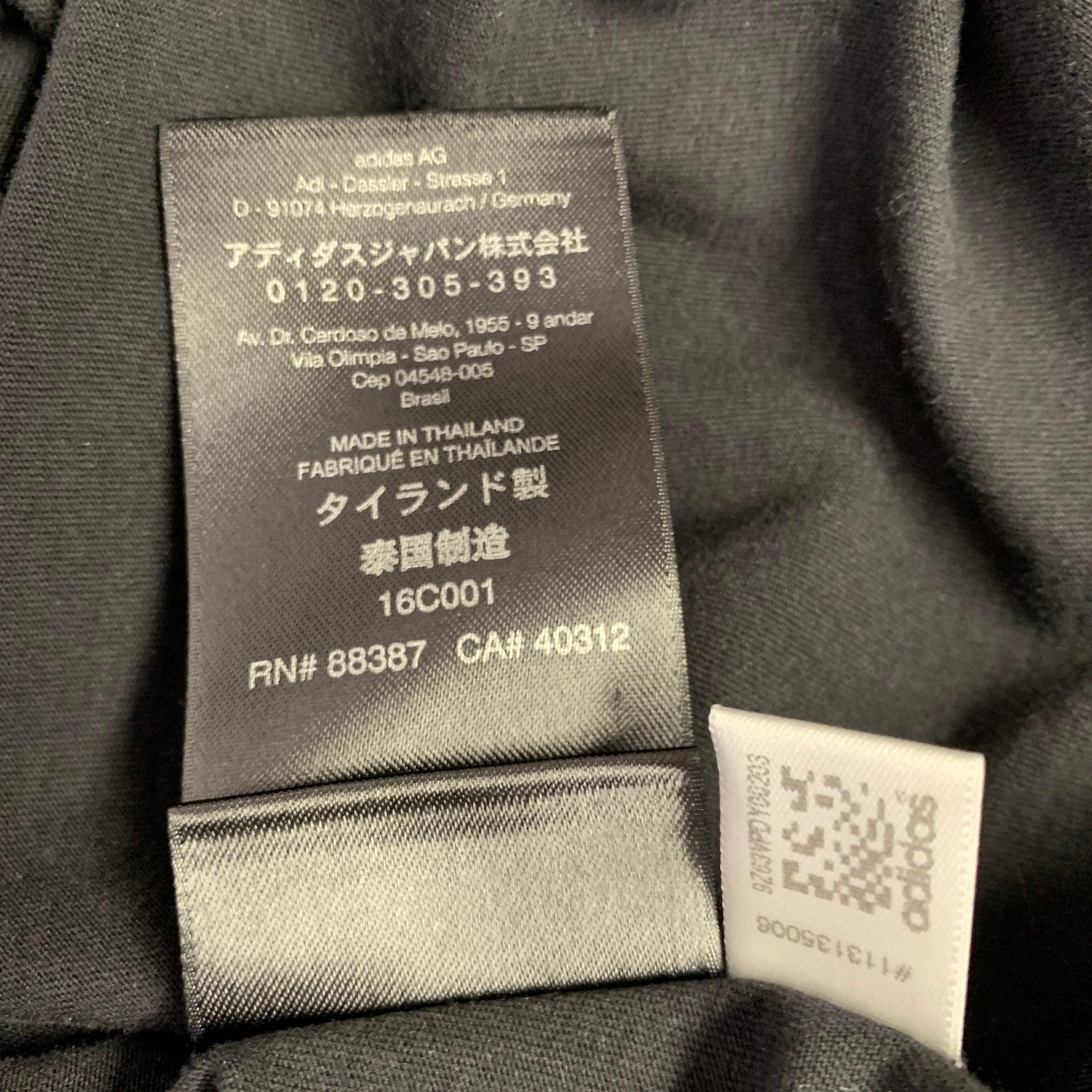 Y-3 Size S Black Blue Graphic Cotton Scoop Neck T-shirt For Sale 3