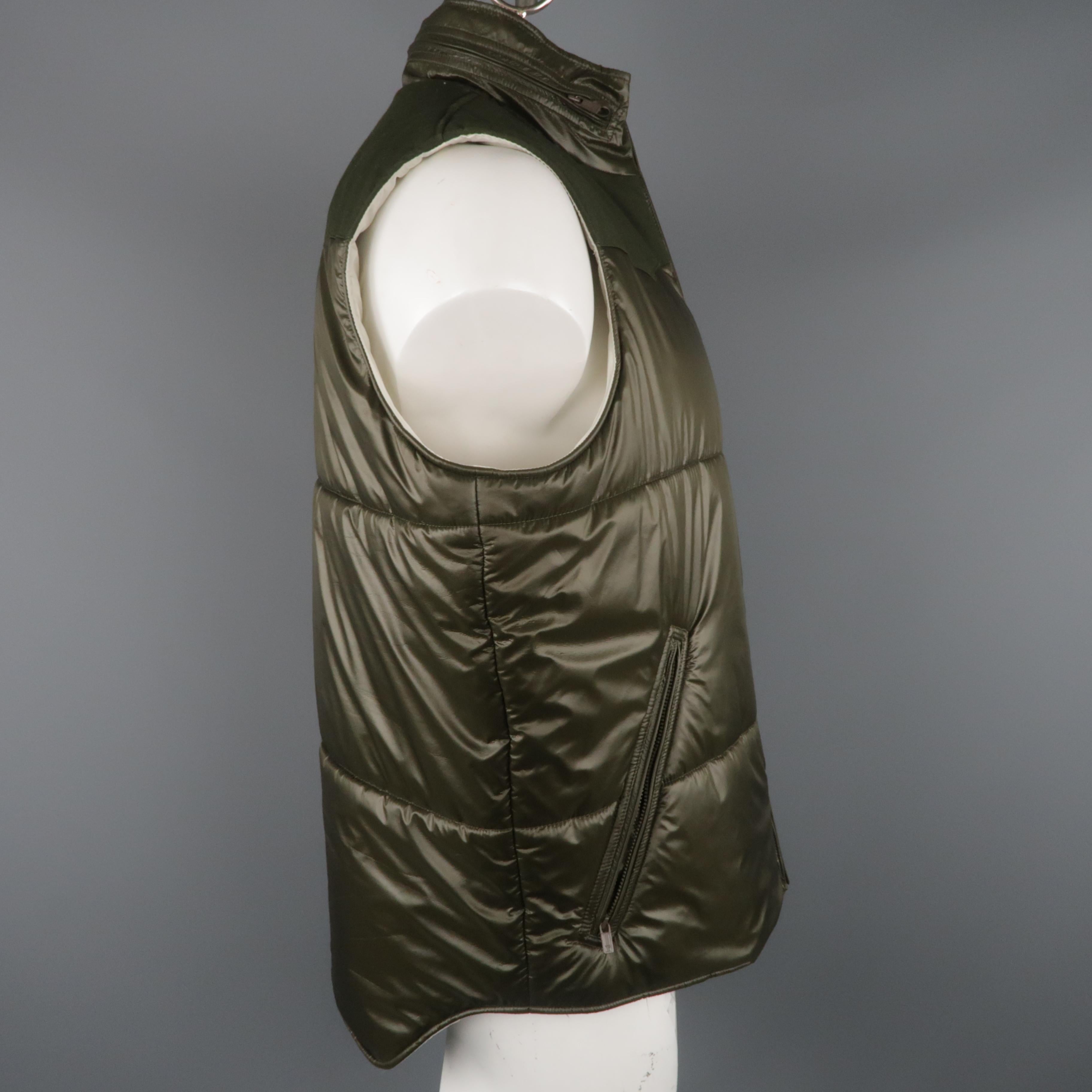 Y-3 XL Olive Solid Two Toned Nylon Zip Up & Hood Vest In Excellent Condition In San Francisco, CA