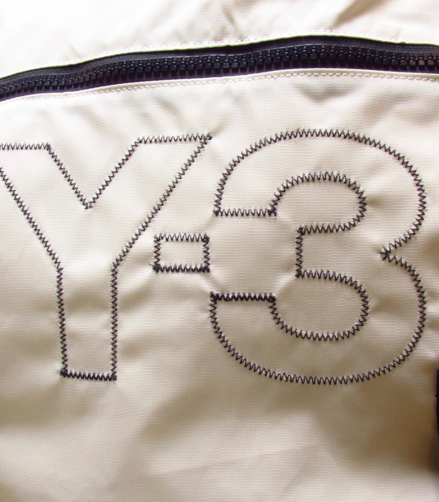 Beige Yohji Yamamoto - Sac messager marine Y-3 en vente