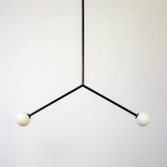 Lampada a sospensione Y, piccola, di Research.Lighting, nera, vetro da 3 pollici, su ordinazione