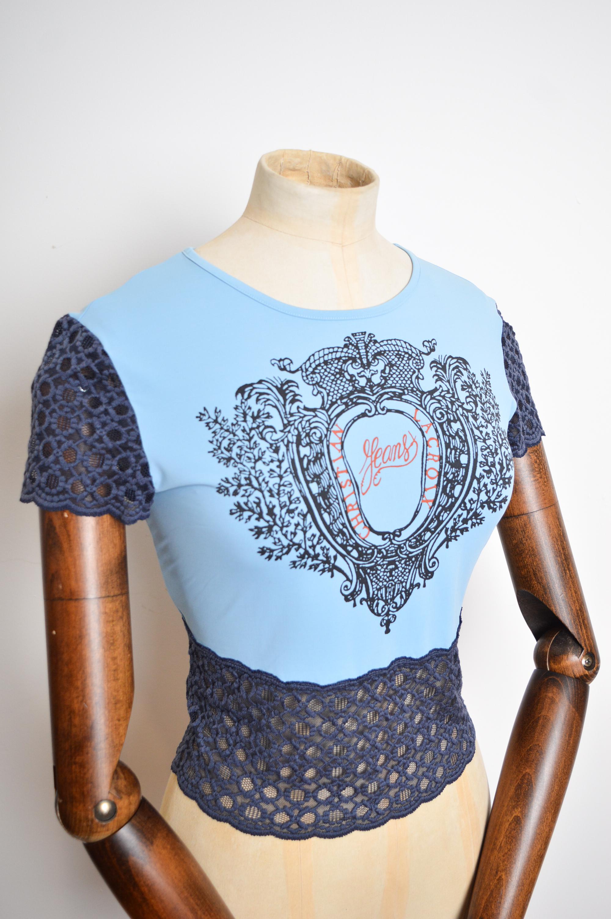 Y2k 2000s Christian Lacroix Baby Blue Lace & Logo Baby Tee - T Shirt For Sale 3
