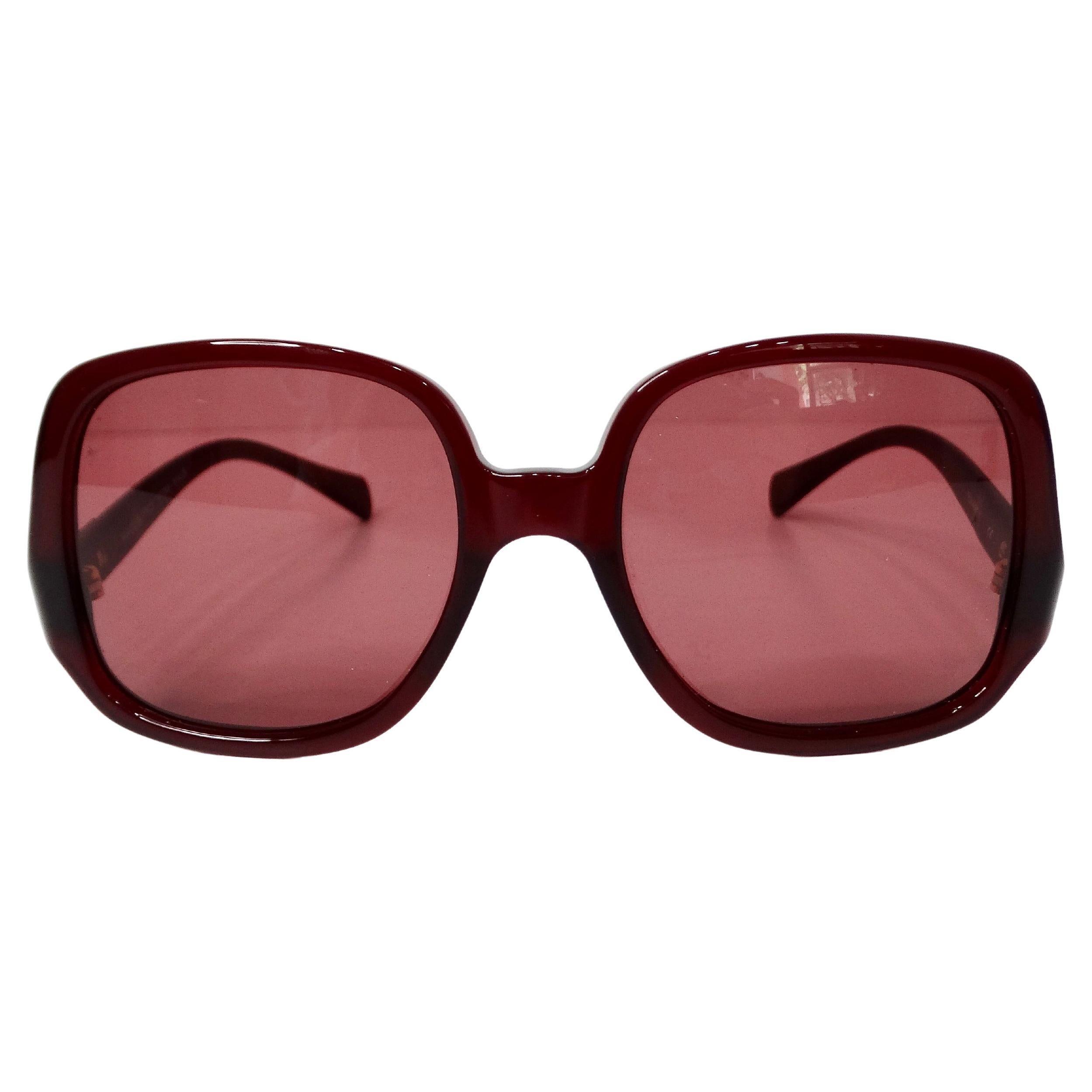 Y2K Chanel Rojo Gafas de sol redondas tintadas oversize