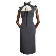 Y2k Dolce & Gabbana Robe chic de bureau corsetée avec trou de serrure et rayures