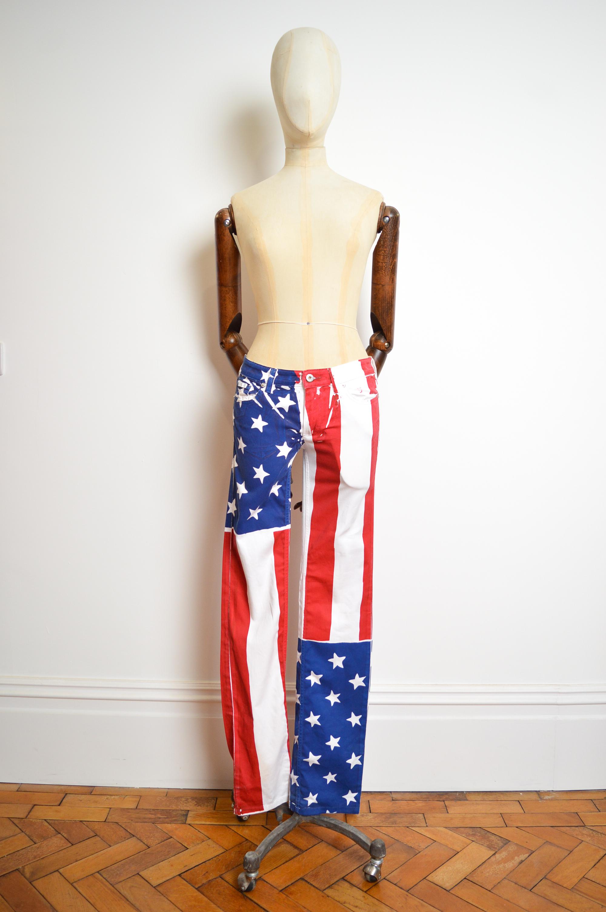 Y2k Dolce & Gabbana Amerikanische Flagge Sterne & gestreifte, tief ausgeschnittene, schlanke Jeans - Hose im Zustand „Gut“ im Angebot in Sheffield, GB