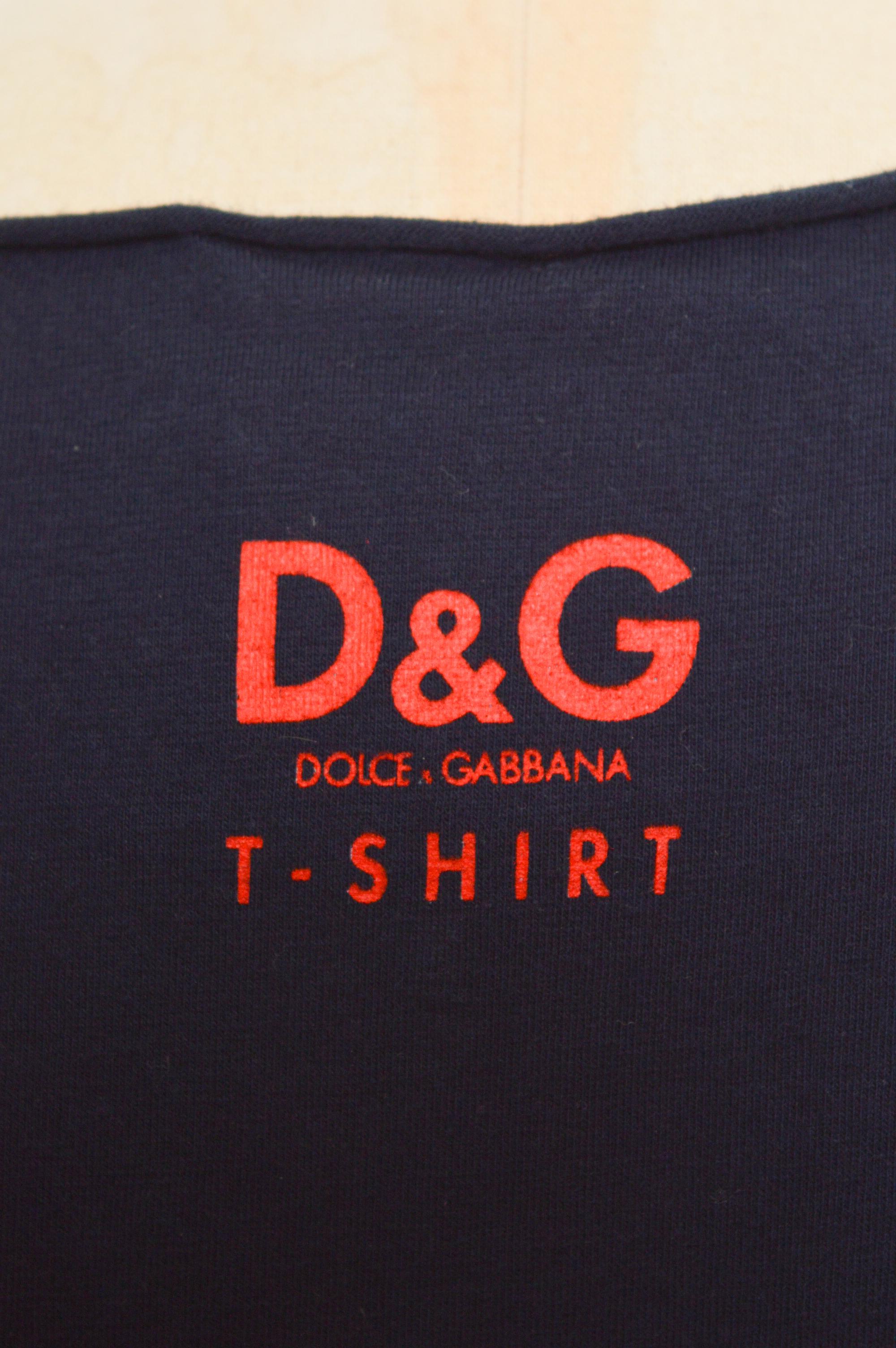 Y2k Dolce & Gabbana Rose bowl Varsity print 2000's Top - Vintage NFL Baby Tee For Sale 3
