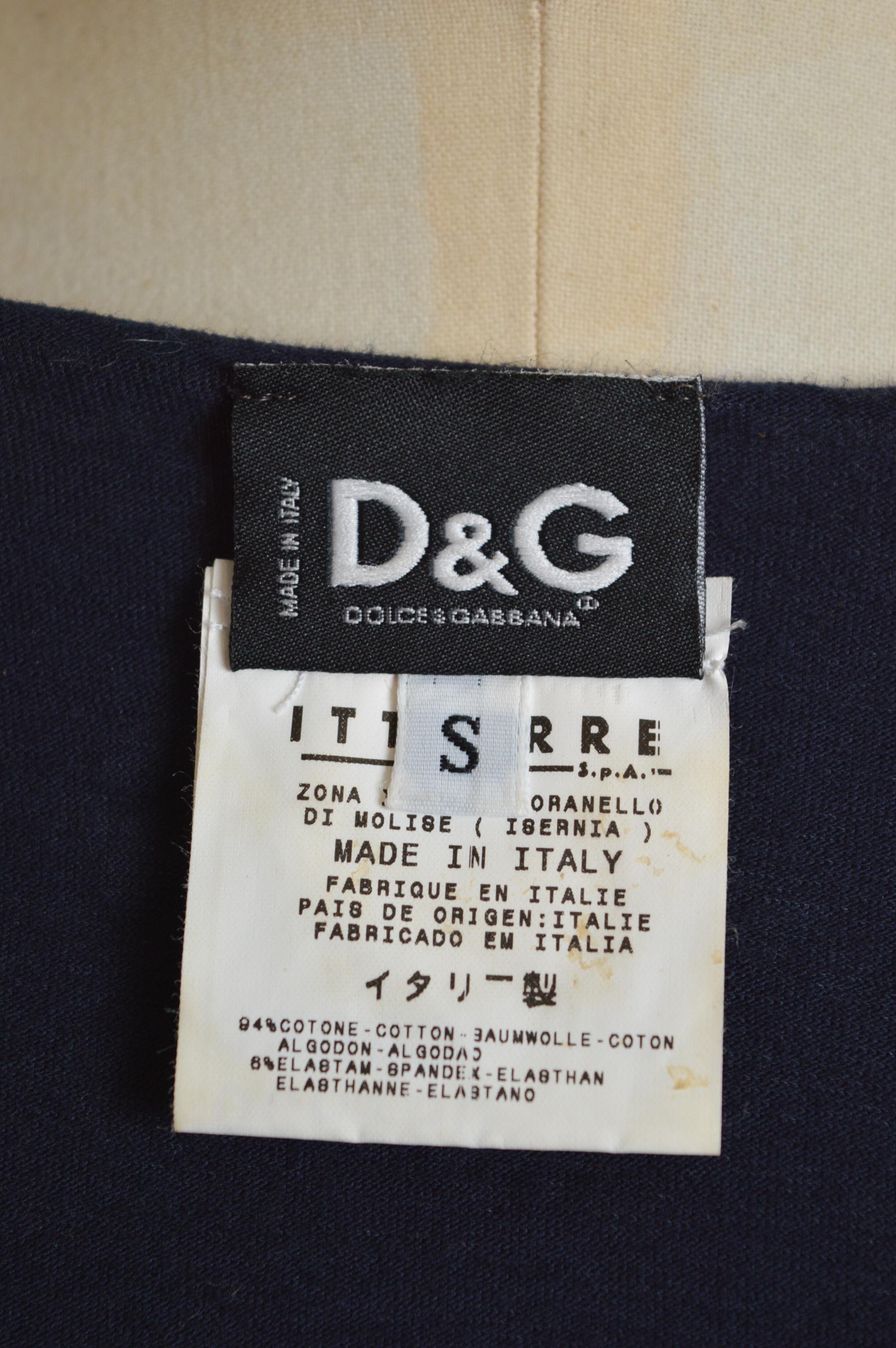 Y2k Dolce & Gabbana Rose bowl Varsity print 2000's Top - Vintage NFL Baby Tee For Sale 4