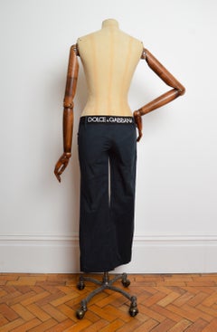 Pantaloni Dolce & Gabbana vintage anni 2000, in cotone nero, a vita bassa con logo - Y2k