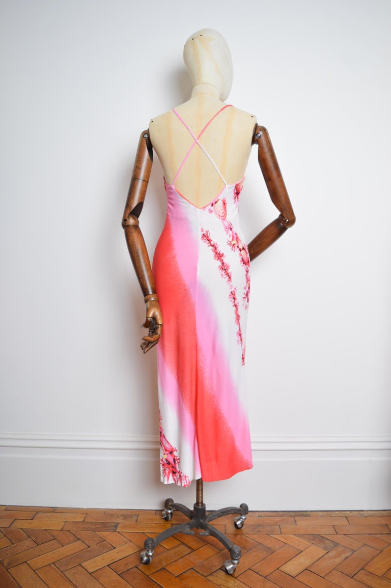 donatella versace pink dress valentinazenere is wearing pink metal mesh dress from #FENDACE show! @donatella_versace @versace - - - - - - - - -