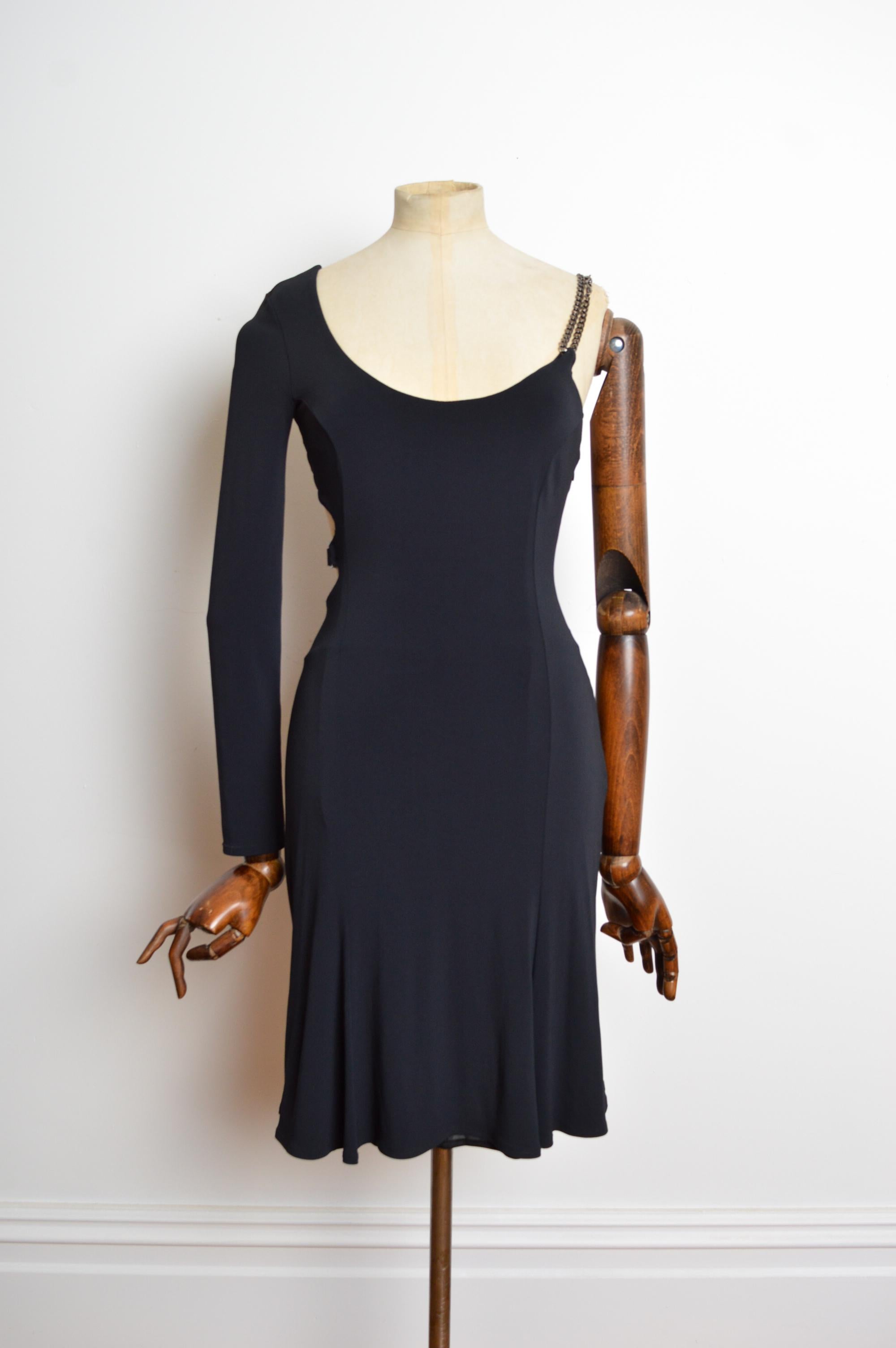 Y2k Donatella Versace One Sleeve / Shoulder 2000's Black Chain Dress For Sale 9