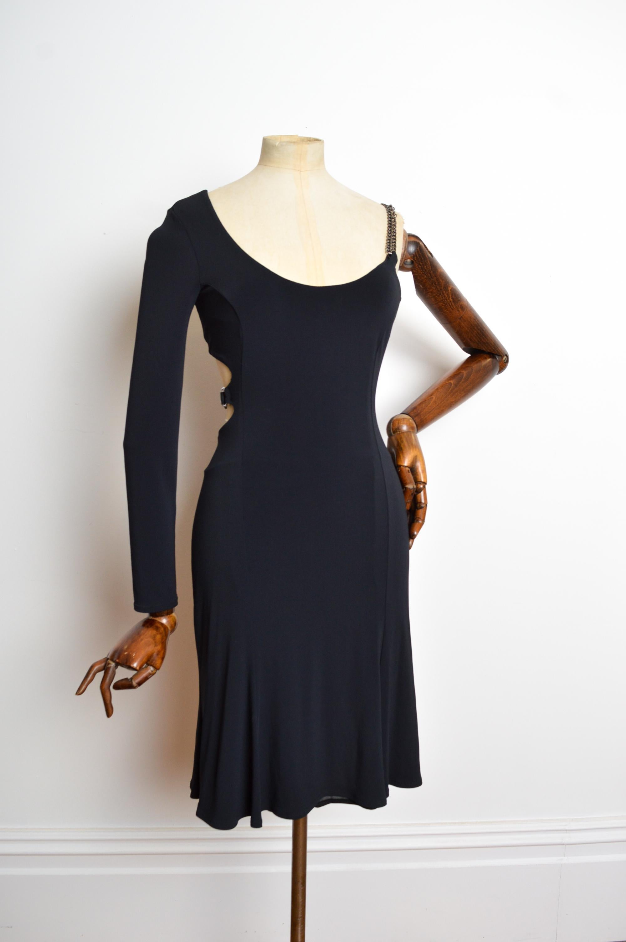 Y2k Donatella Versace One Sleeve / Shoulder 2000's Black Chain Dress For Sale 1