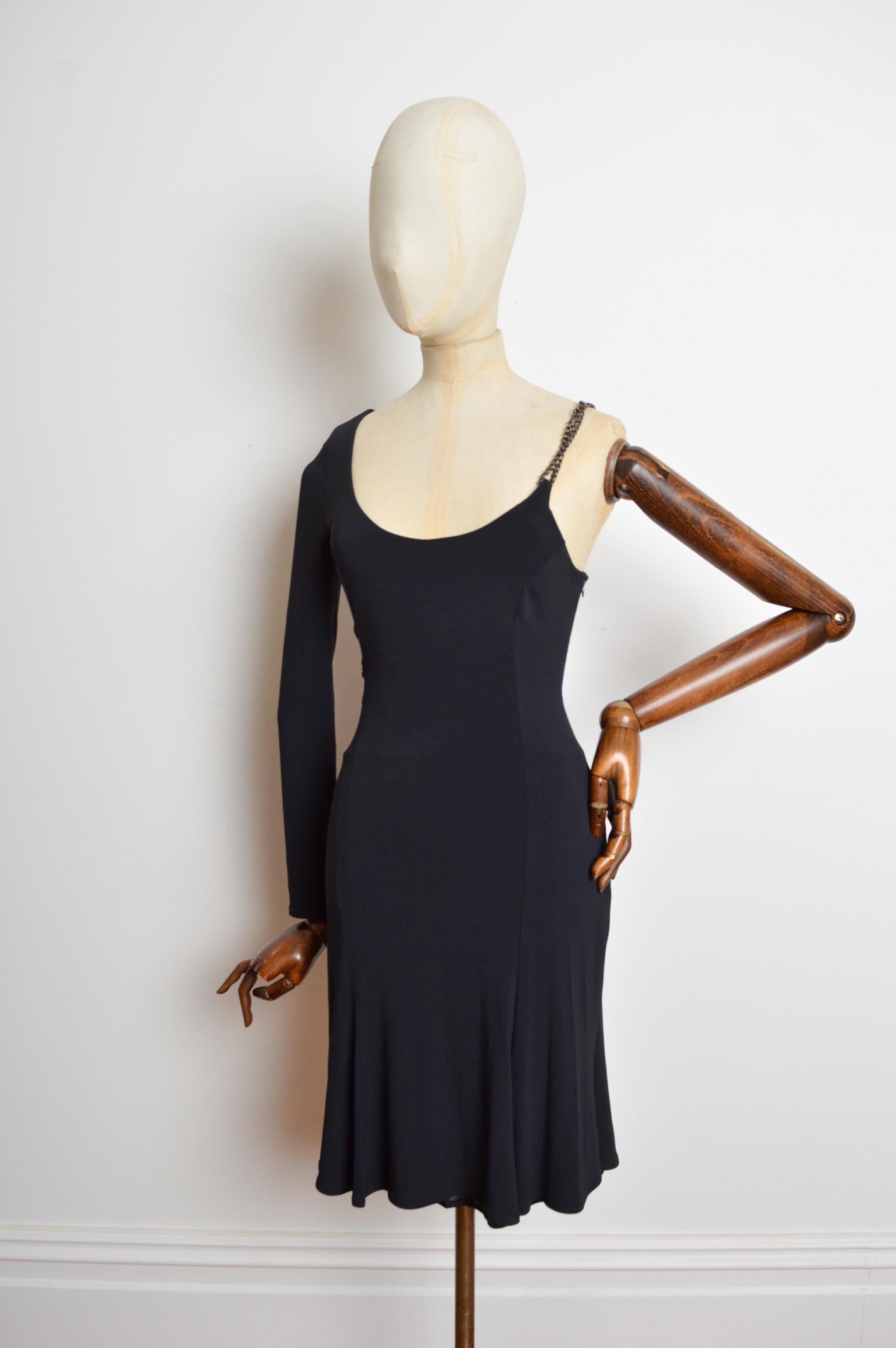 Y2k Donatella Versace One Sleeve / Shoulder 2000's Black Chain Dress For Sale 3