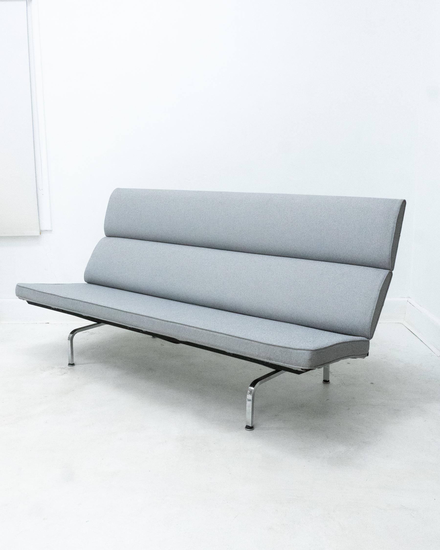 American Y2K Eames Compact Couch by Herman Miller