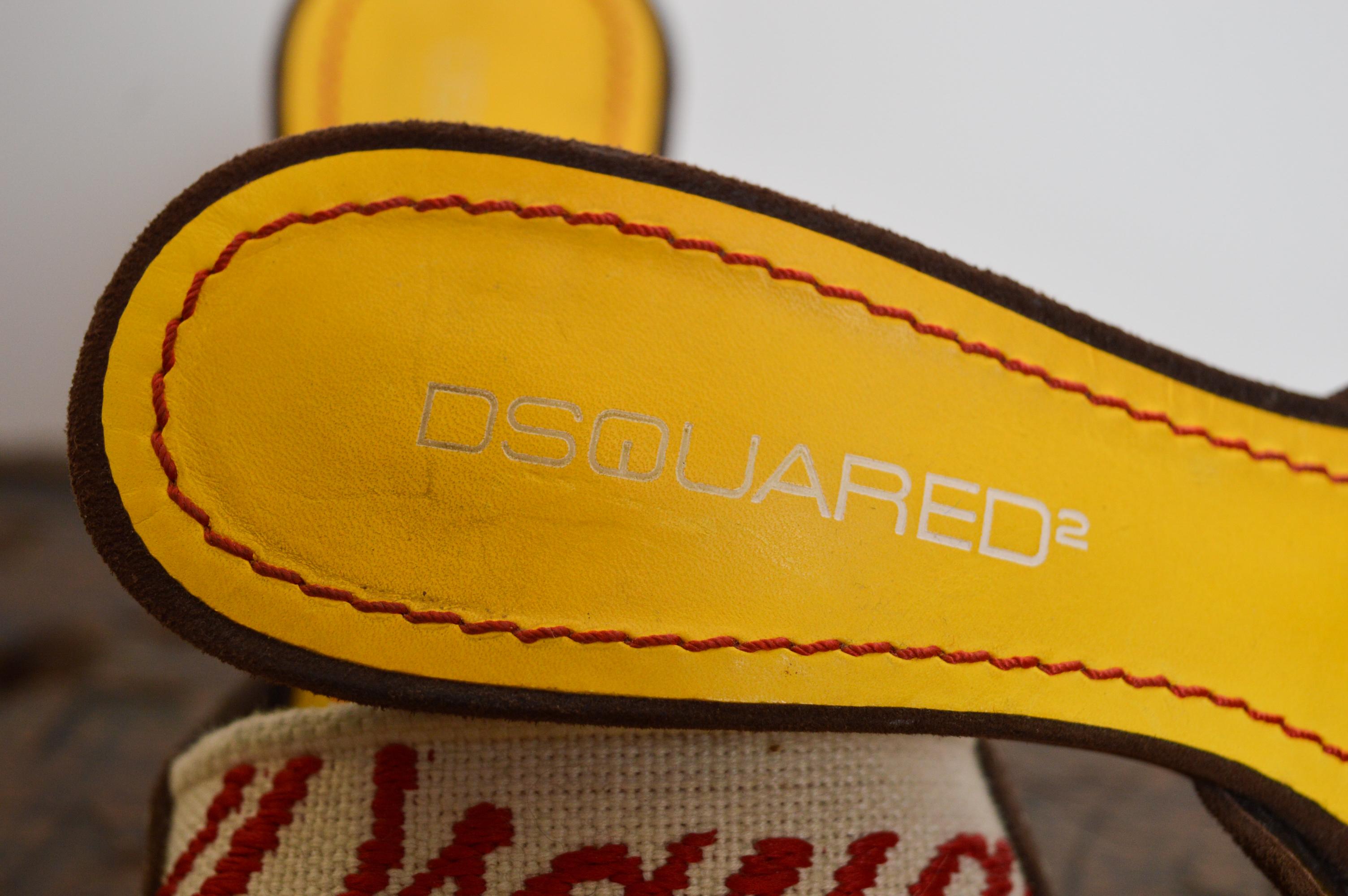 Y2K Funky 2000s DsQuared2 logo detail kitten mules yellow stiletto high heels In Good Condition In Sheffield, GB