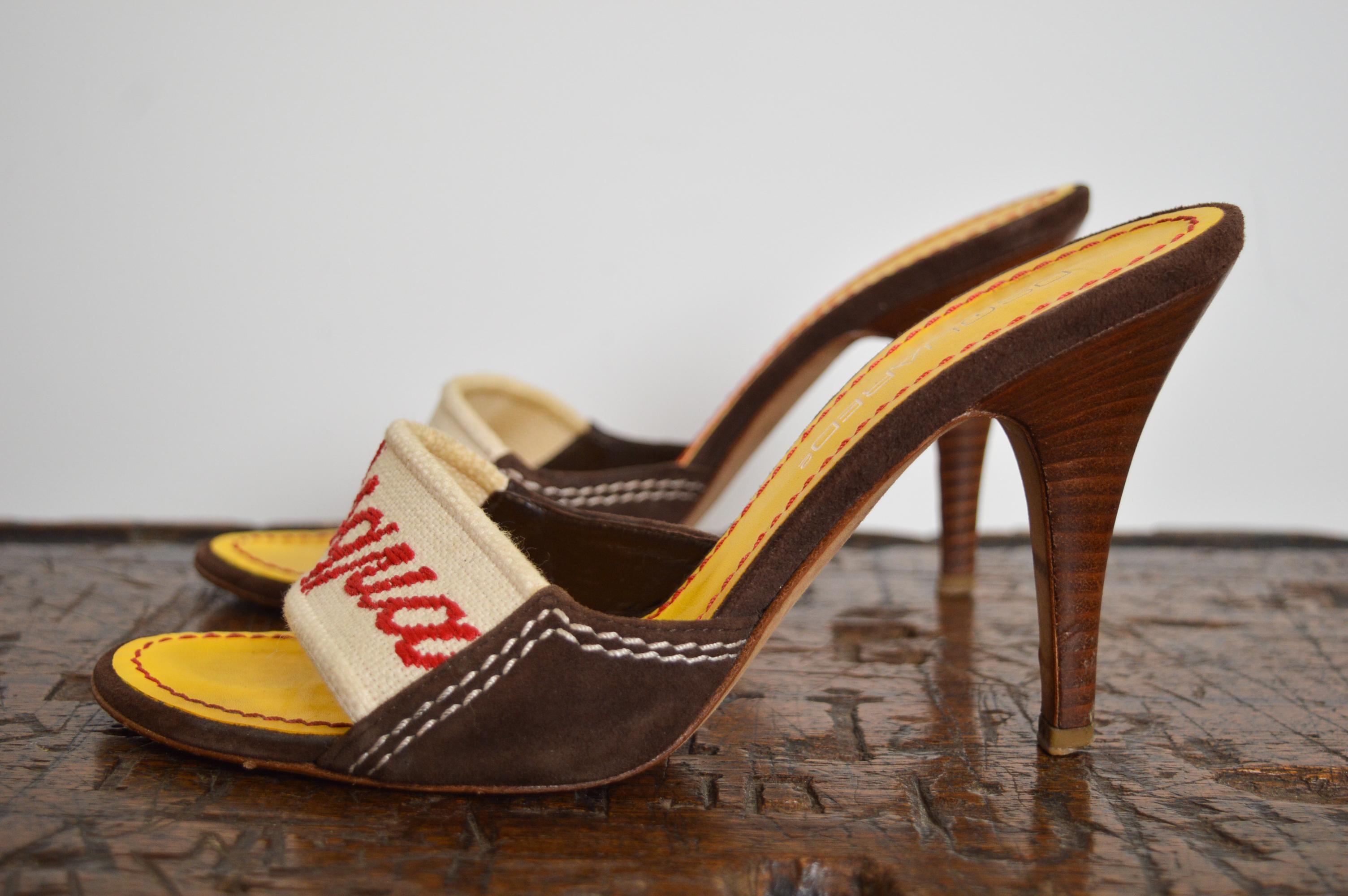 Y2K Funky 2000s DsQuared2 logo detail kitten mules yellow stiletto high heels 1