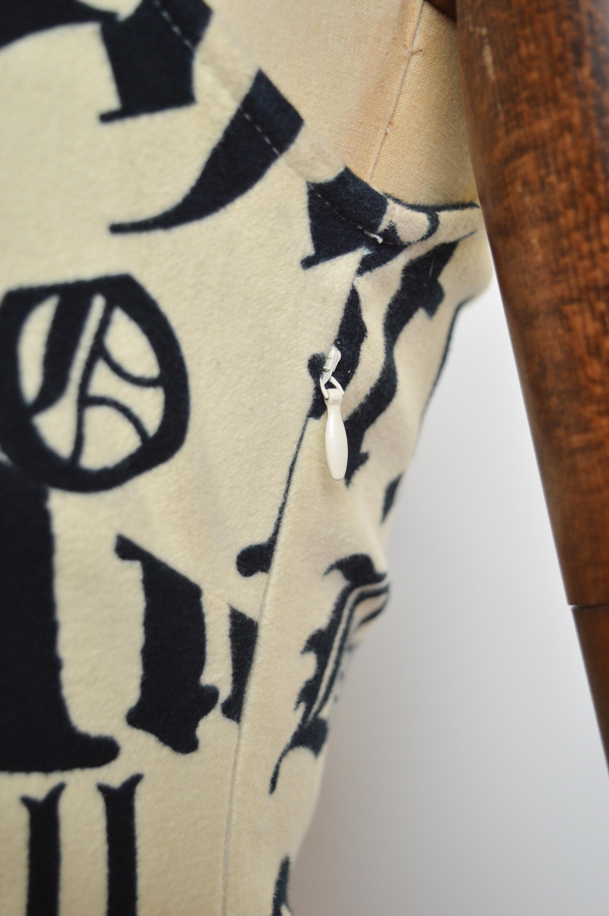 Y2K Gothic font MOSCHINO All over 2000s Rock N Roll Word print mini Shift Dress For Sale 1