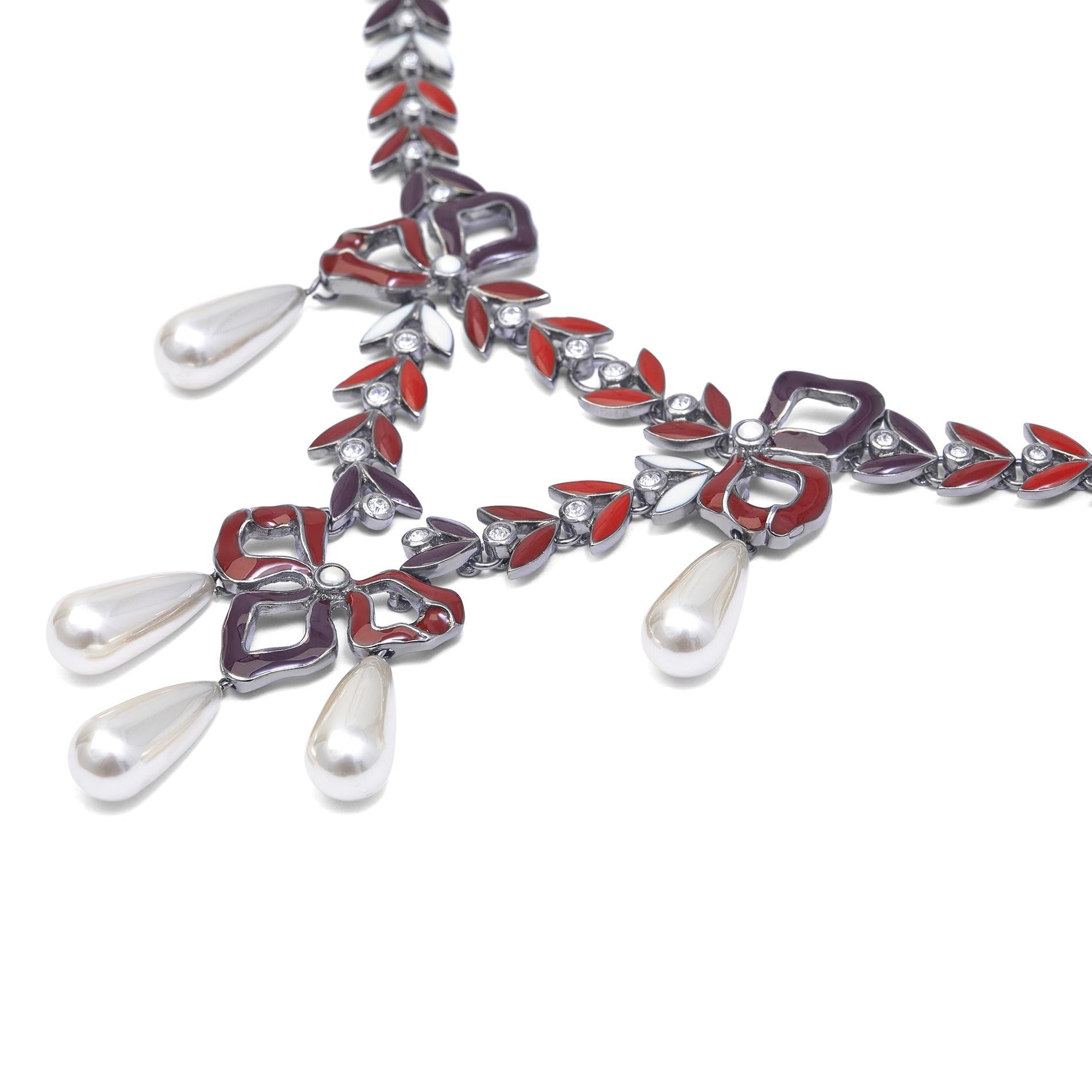 Y2K John Galliano für Christian Dior Emaille-Halskette im Stil der Belle Epoque im Zustand „Hervorragend“ im Angebot in London, GB