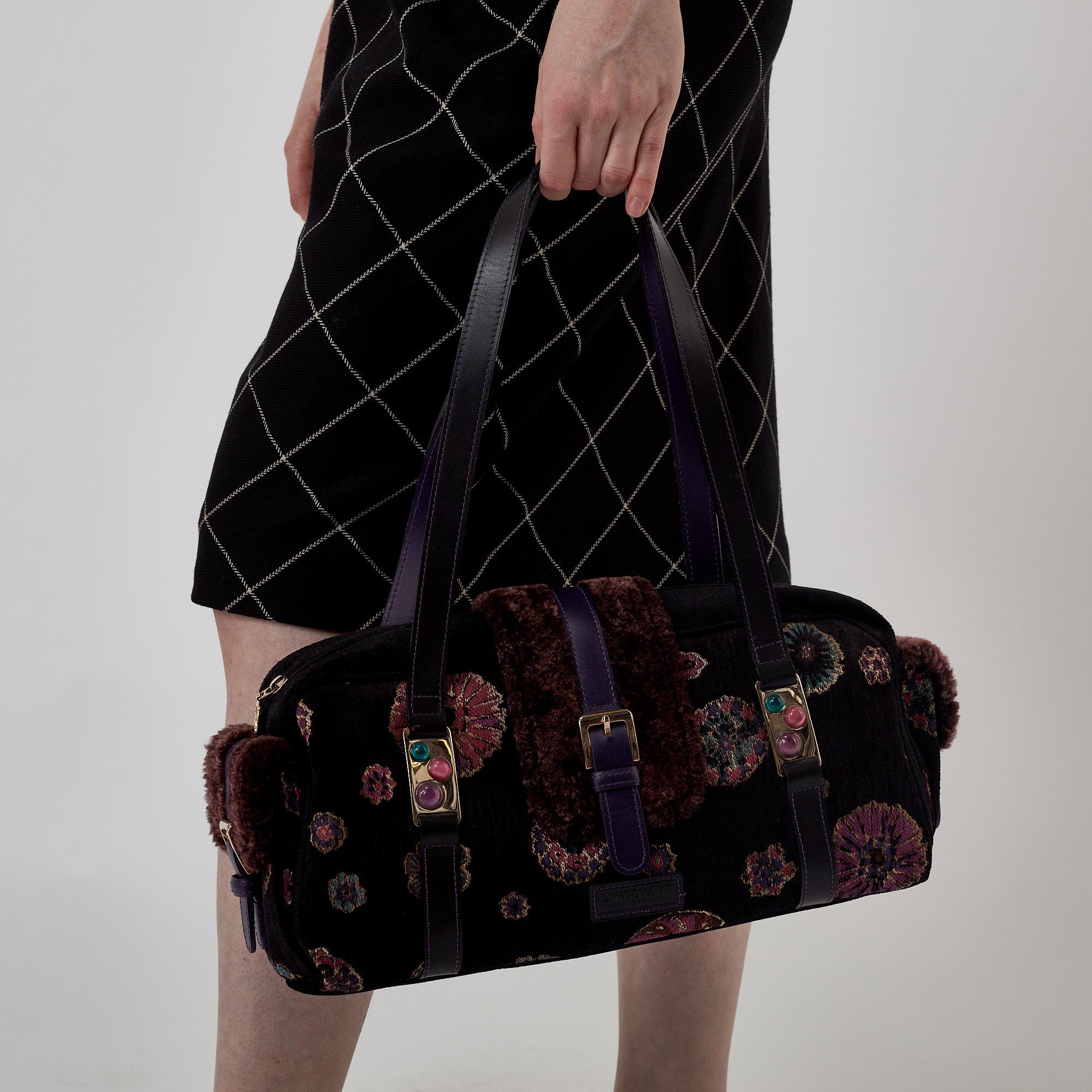 Donna Borsa Longchamps viola impreziosita da tappeto Y2K in vendita
