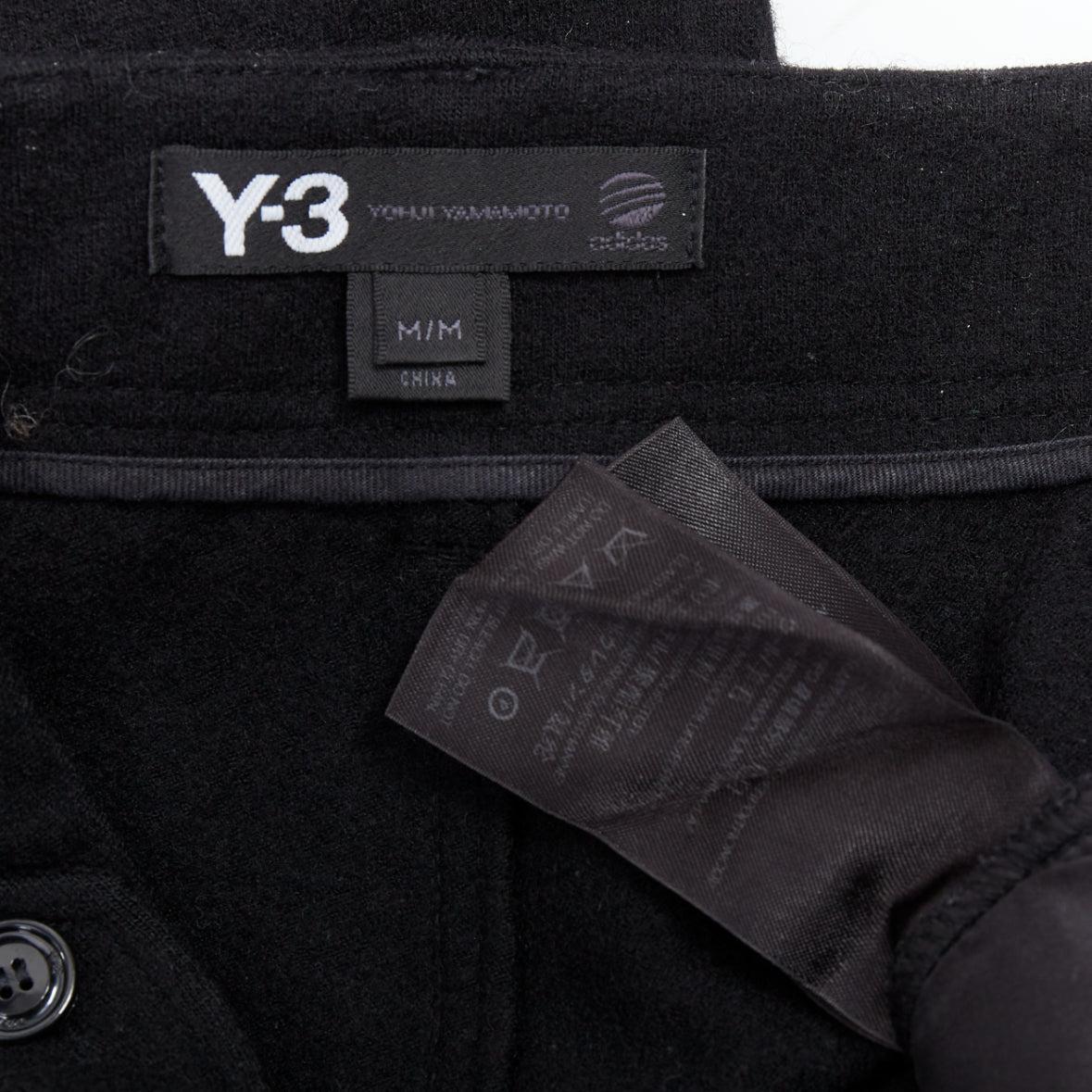 Y3 schwarze Woll-Silber-Reißverschlussstreifen öffnen asymmetrische cargo-Läufer M im Angebot 3