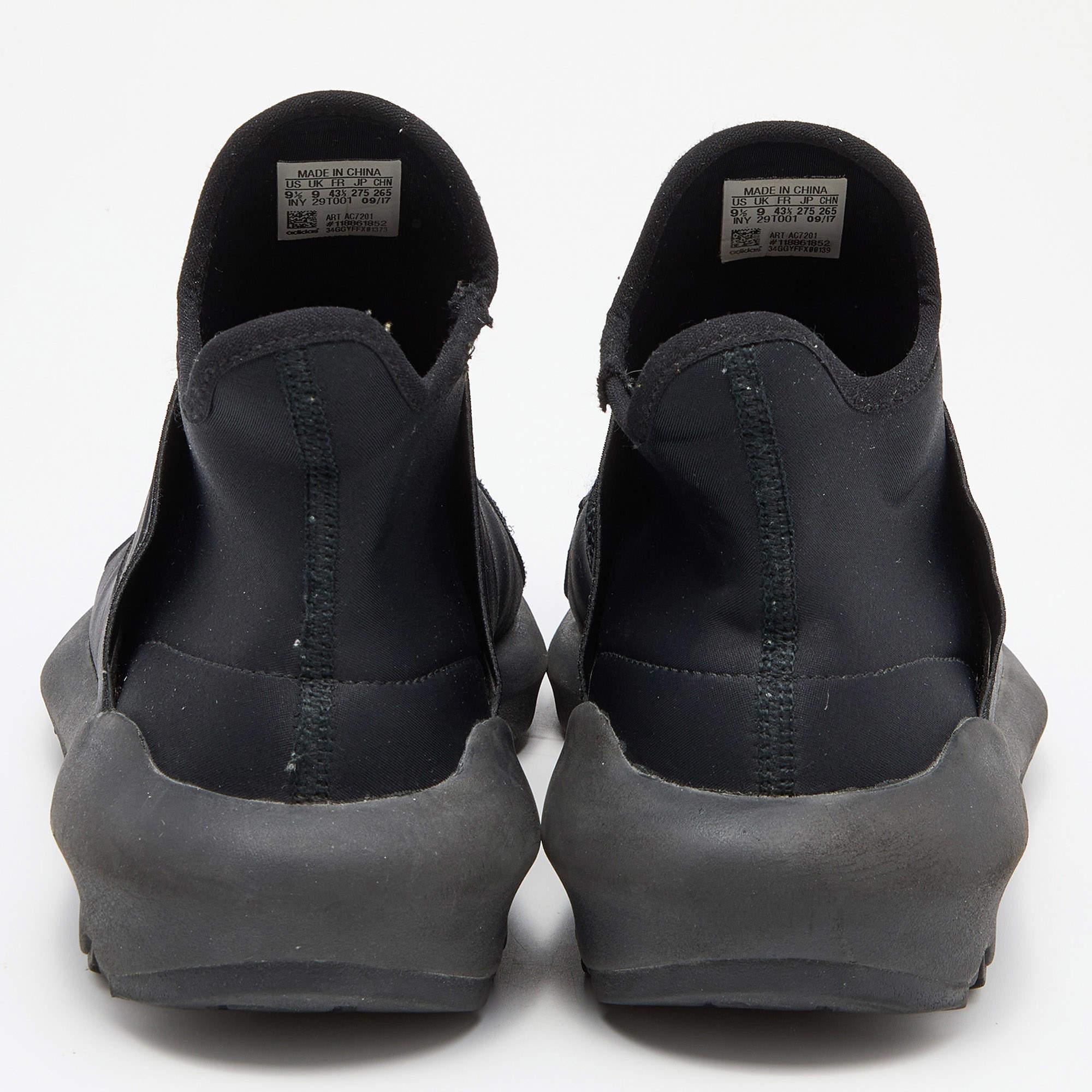 Y3 x Adidas Black Fabric and Mesh Suberou Sneakers Size 43.5 For Sale 1