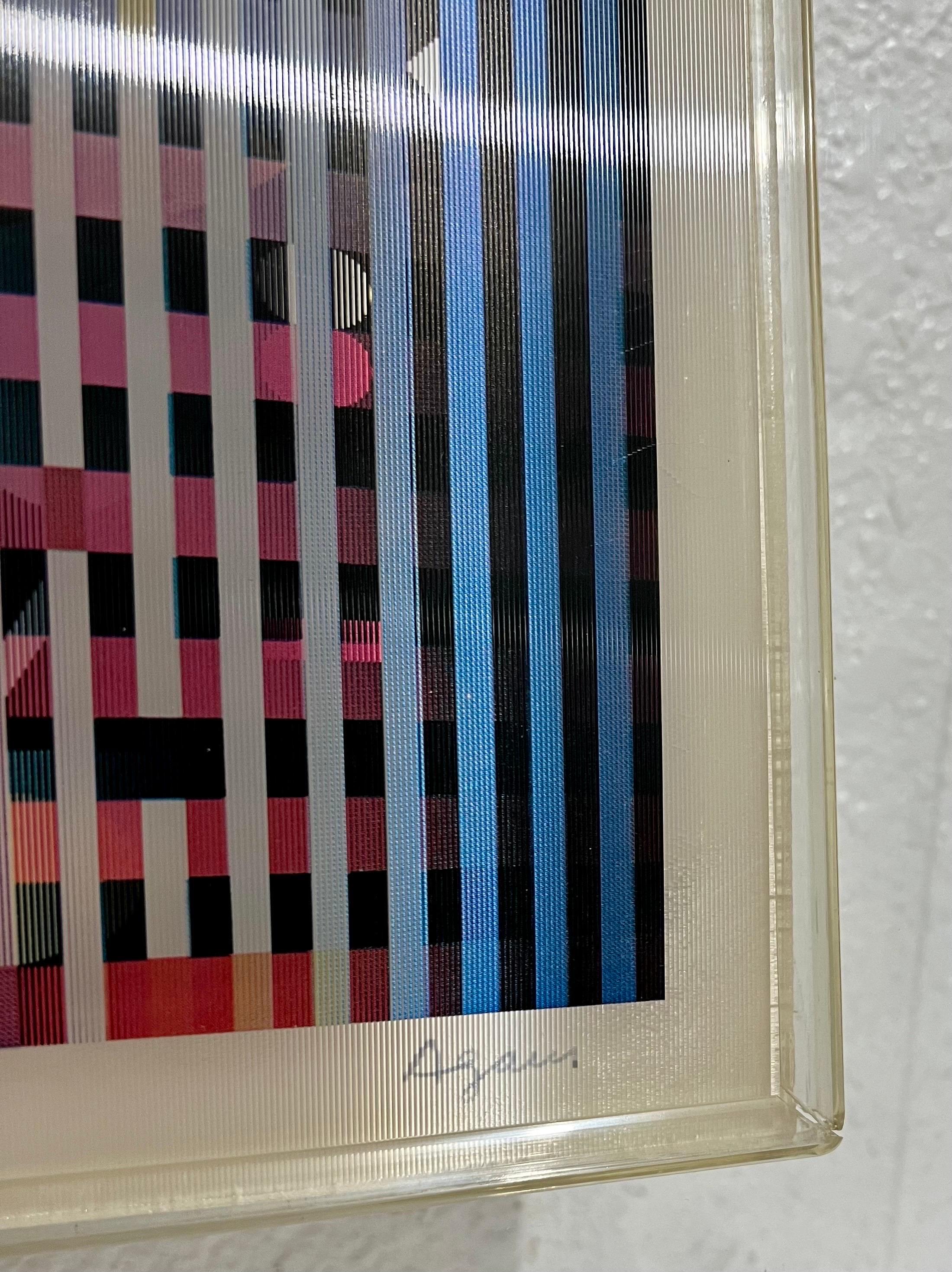 Agam Lenticolare Cinetico Agamograph Firmato a mano e numerato Arte Cinetica Op israeliana - Abstract Print Marrone di Yaacov Agam