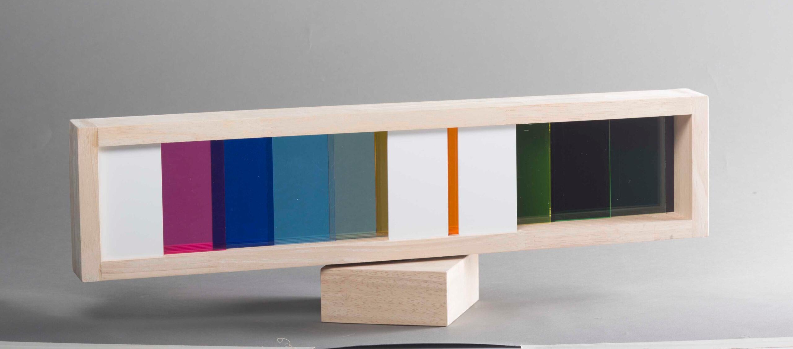 YAACOV AGAM - UNENDLICHE TRANSPARENZ

Datum der Gründung: 2017
Medium: Farbige Acryltafeln und Holz
Auflage: 45
Größe: 63 x 14,4 x 12,6 cm
Zustand: In neuwertigem Zustand
Infinity Transparency ist eine limitierte Auflage von nur 45 Exemplaren, die