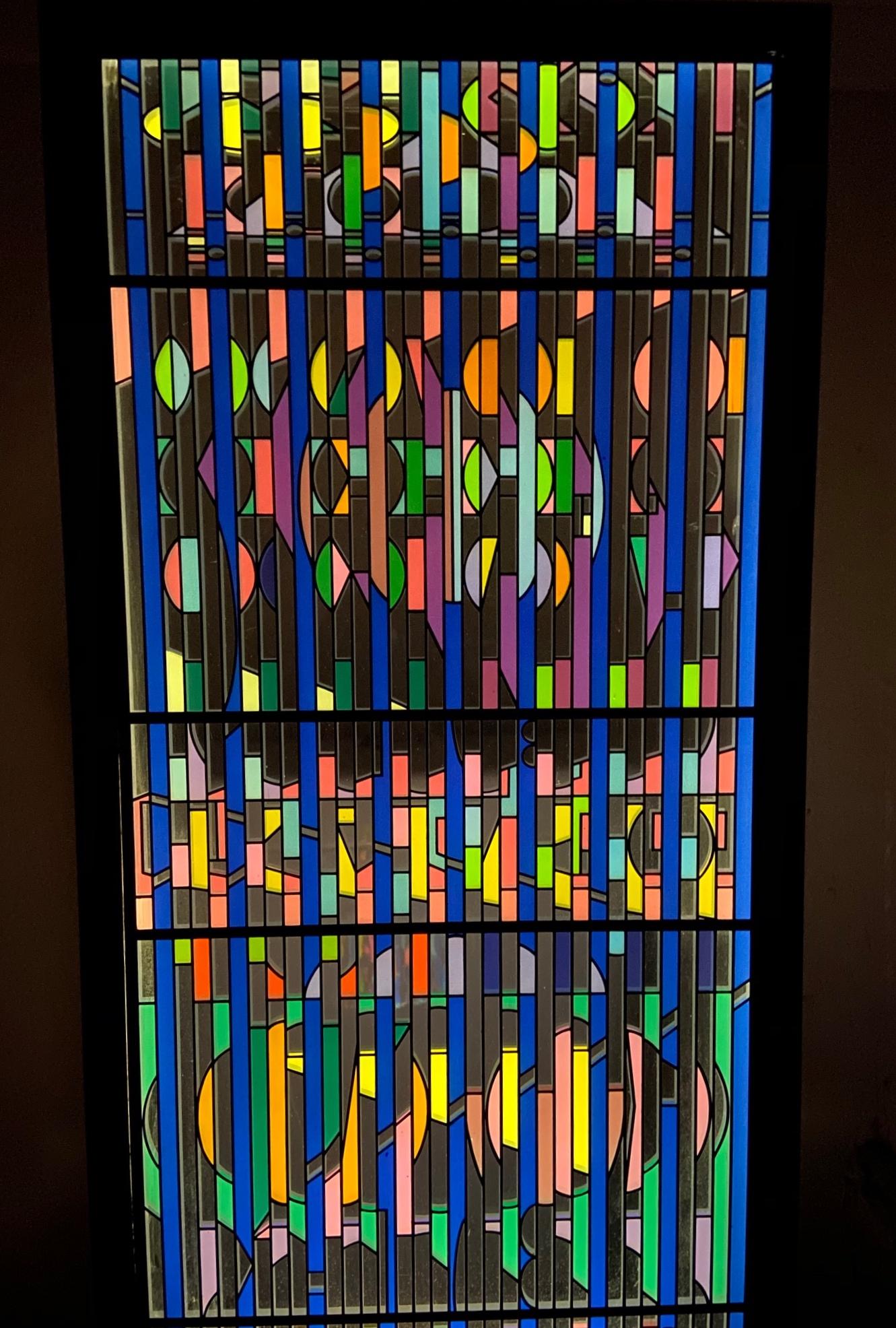 Yaacov Agam Shalom Window I Lighted Acrylic Stained Glass Brass Sculpture 21/99 For Sale 12