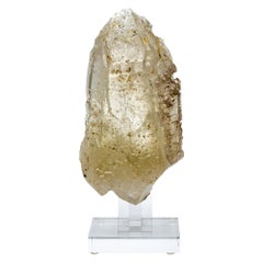 Punta de cuarzo brasileño ahumado natural Yacare montada sobre una base acrílica personalizada