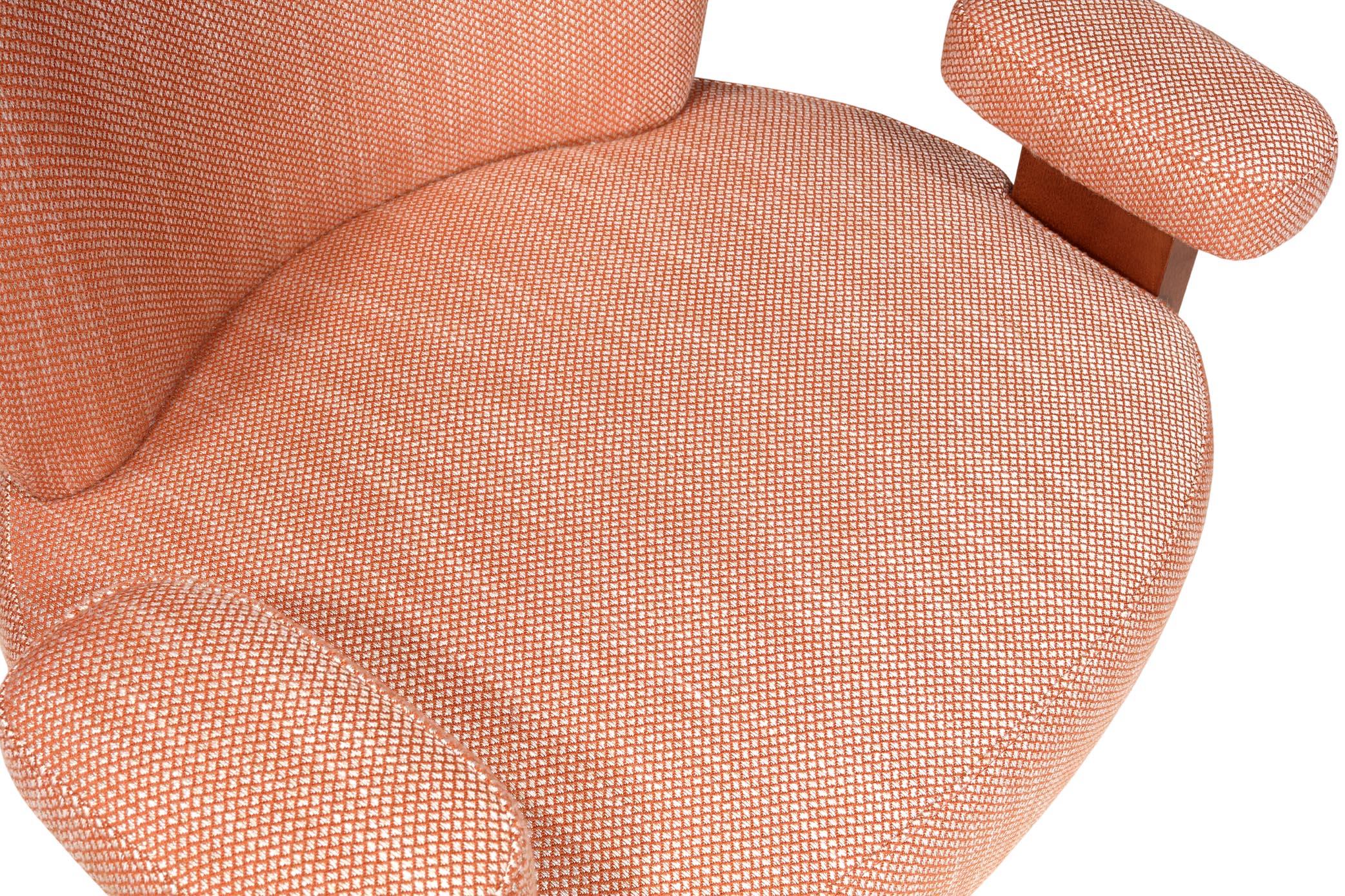 Yachi armchair - Contemporary Upholstered Armchair with Large Backrest For Sale 1