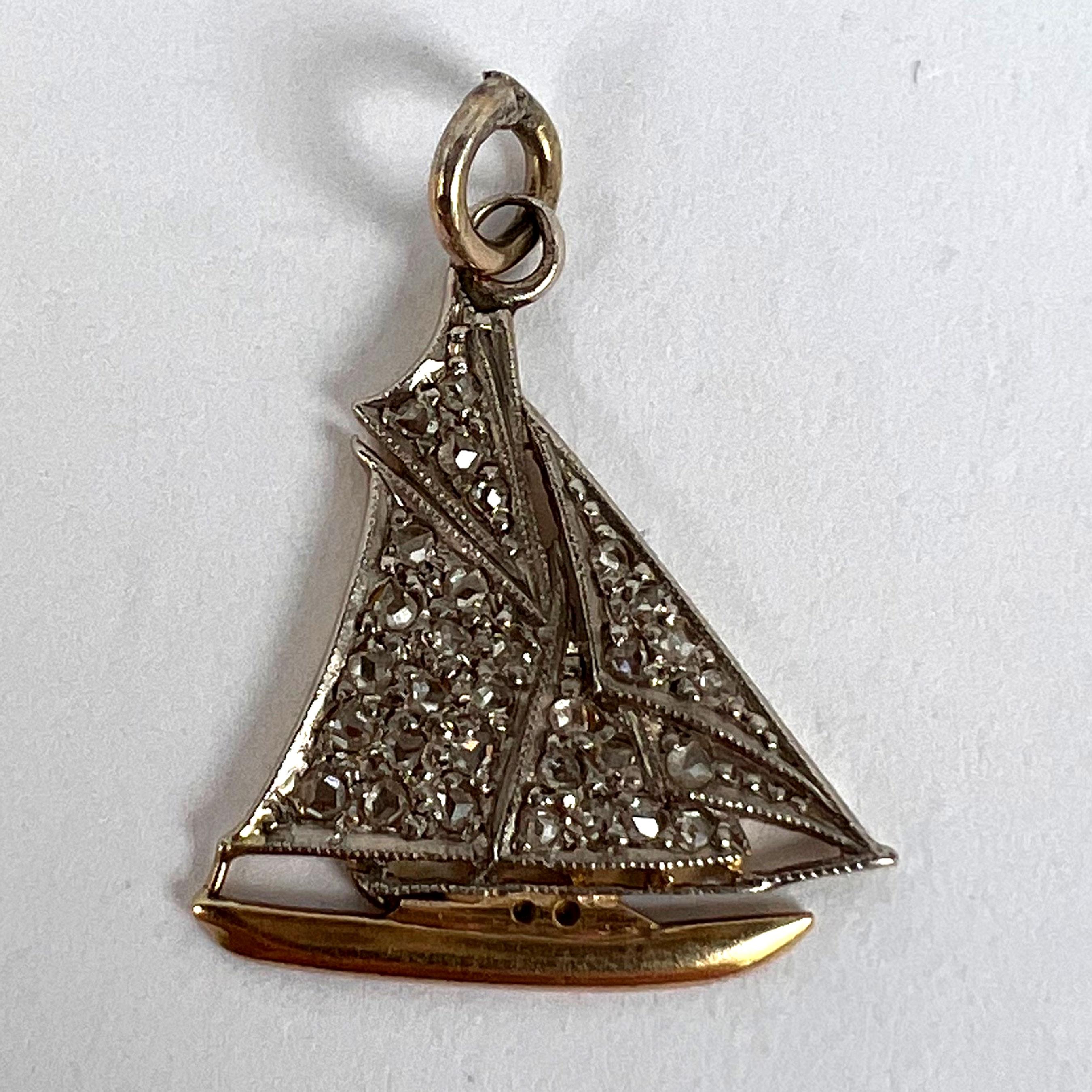 Pendentif breloque yacht en or jaune 14 carats et platine avec diamants en vente 5