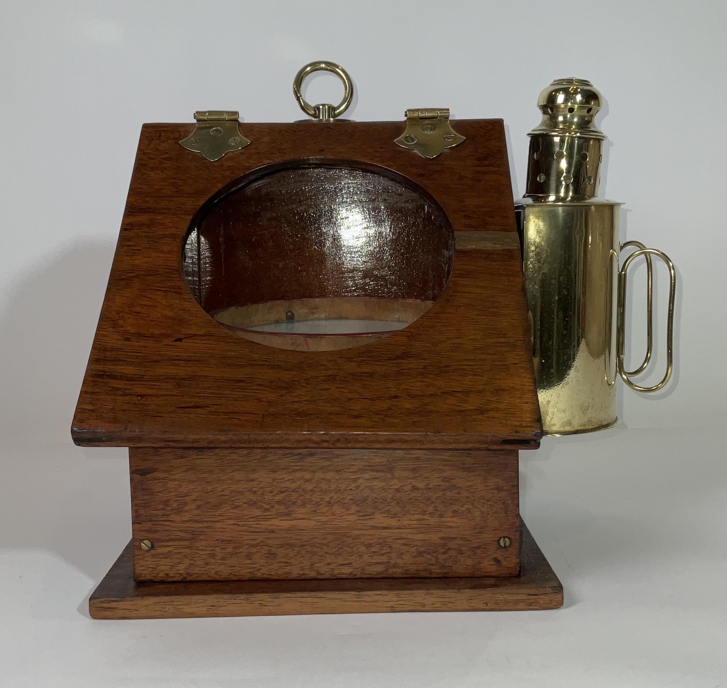 Nord-américain Binnacle de yacht avec compas Wood Bowl en vente