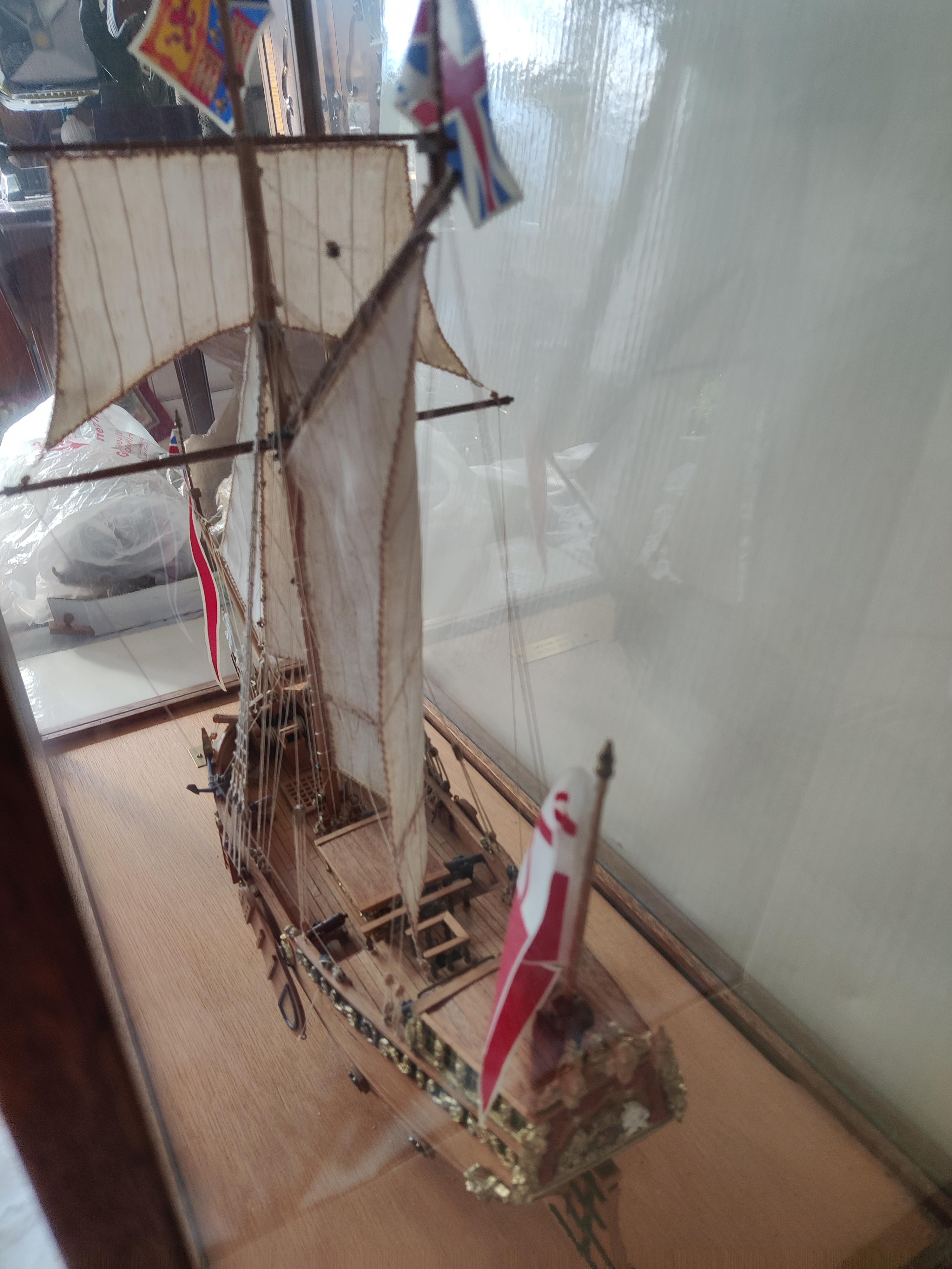 Yacht Mary Model Ship in Glass Oak Display Case For Sale 1