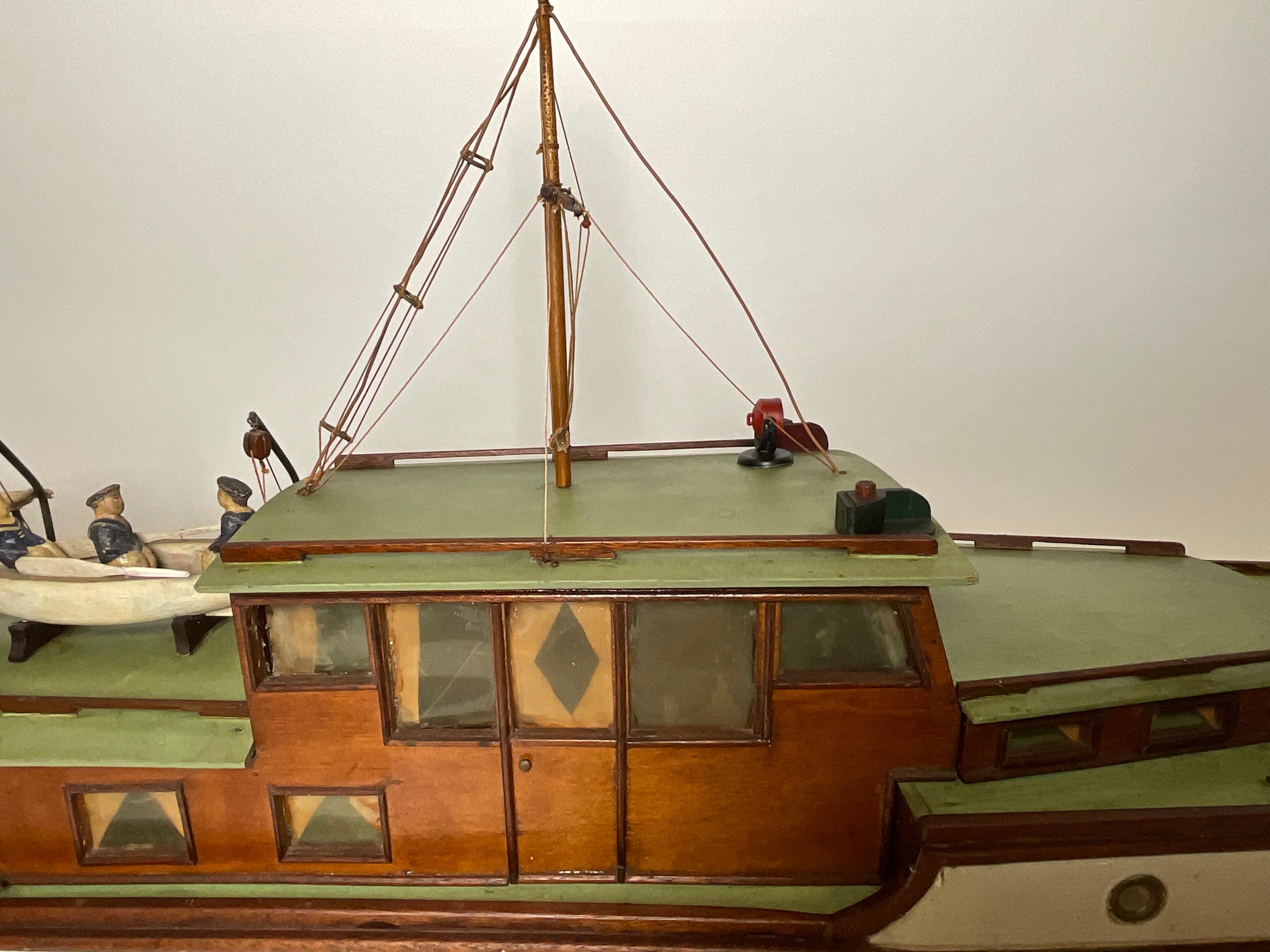 Modèle de bateau du Nellie J de Duxbury en vente 4