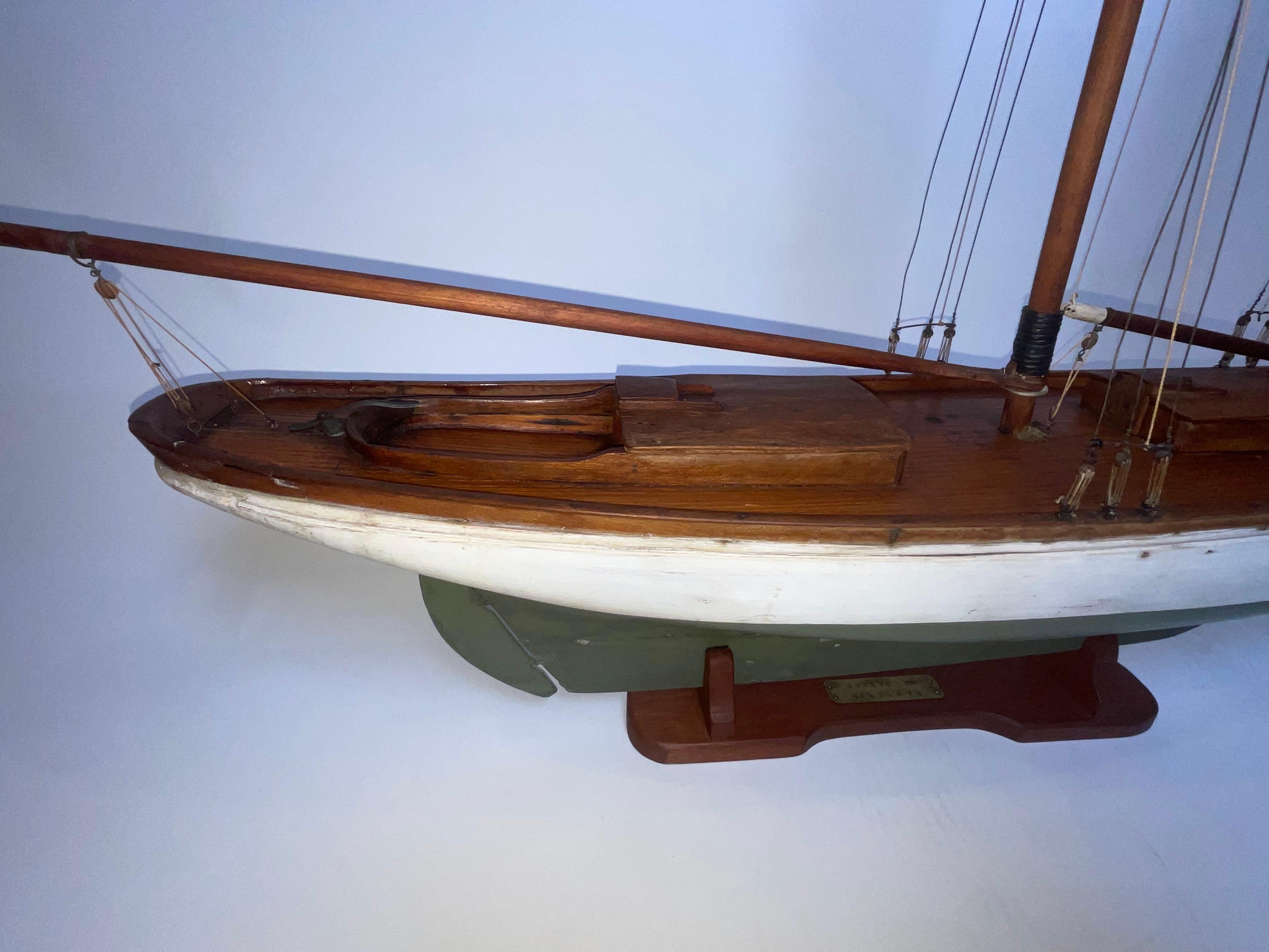 Modello di yacht della goletta Wanderer in vendita 1