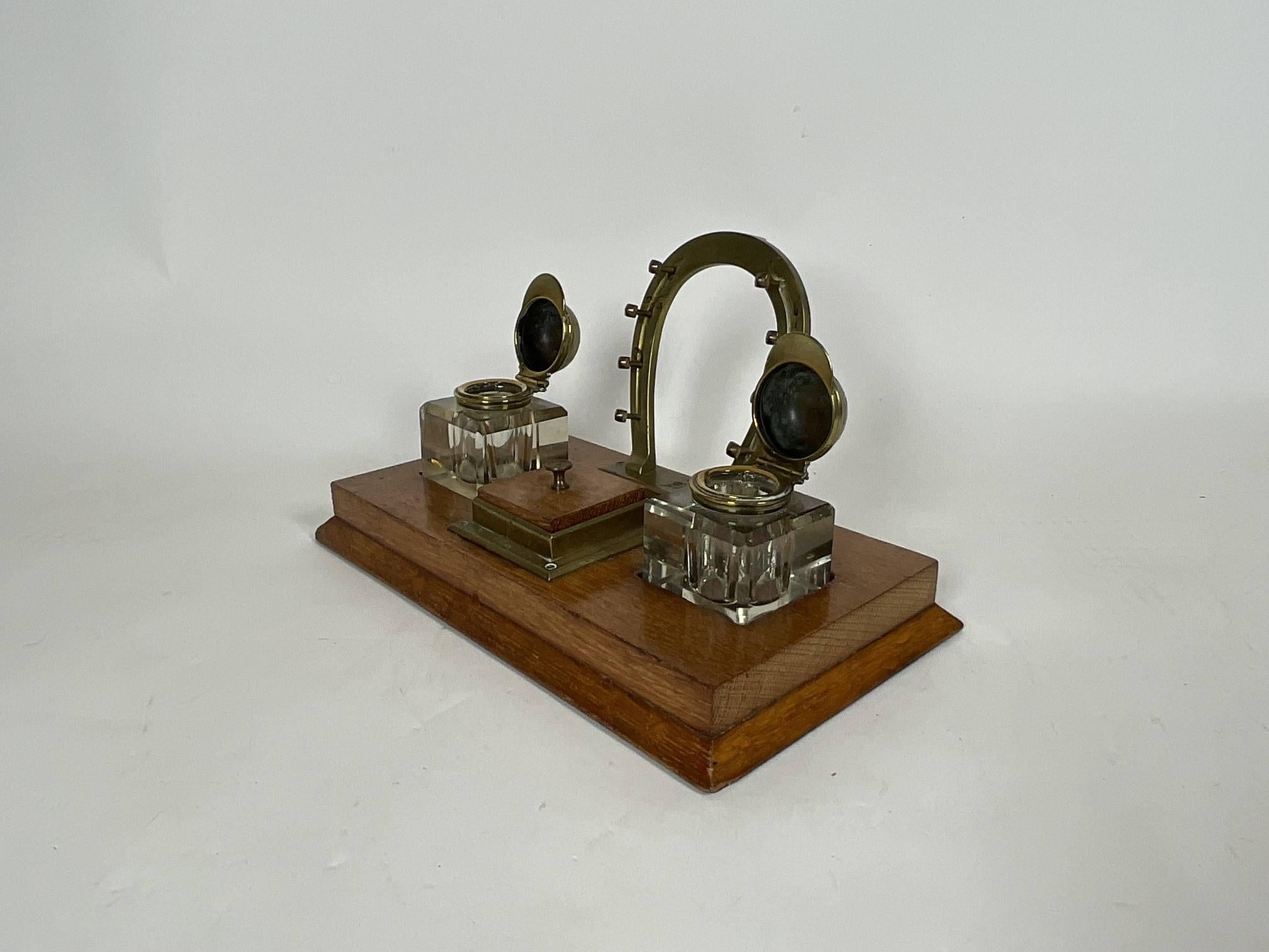 Set da scrivania del velista e cavaliere Arthur Curtiss James in vendita 2