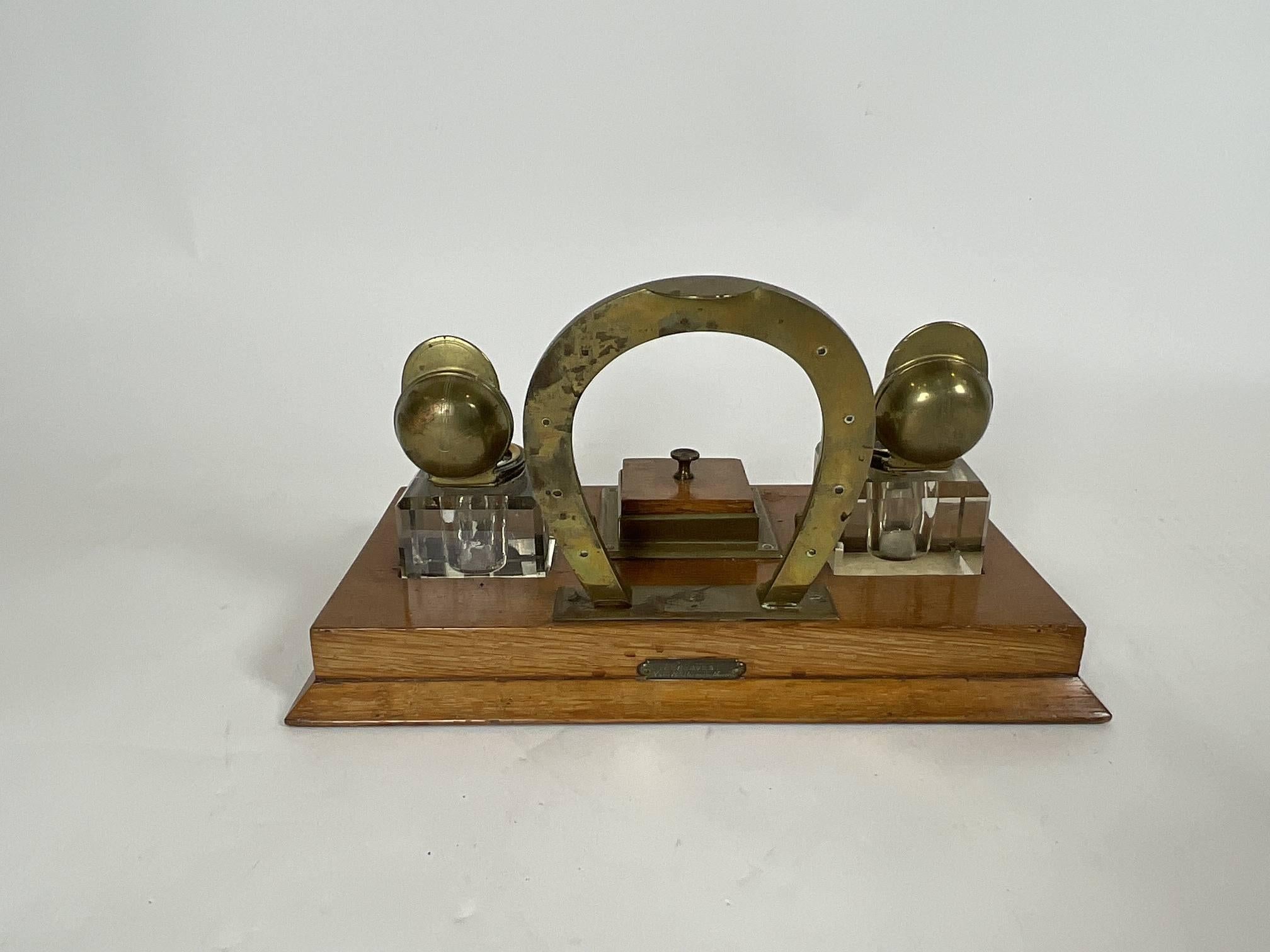 Set da scrivania del velista e cavaliere Arthur Curtiss James in vendita 3