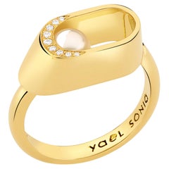 Yael Sonia's Unique 18k Yellow Gold, Akoya pearl Diamond Ellipse Brilliant Ring