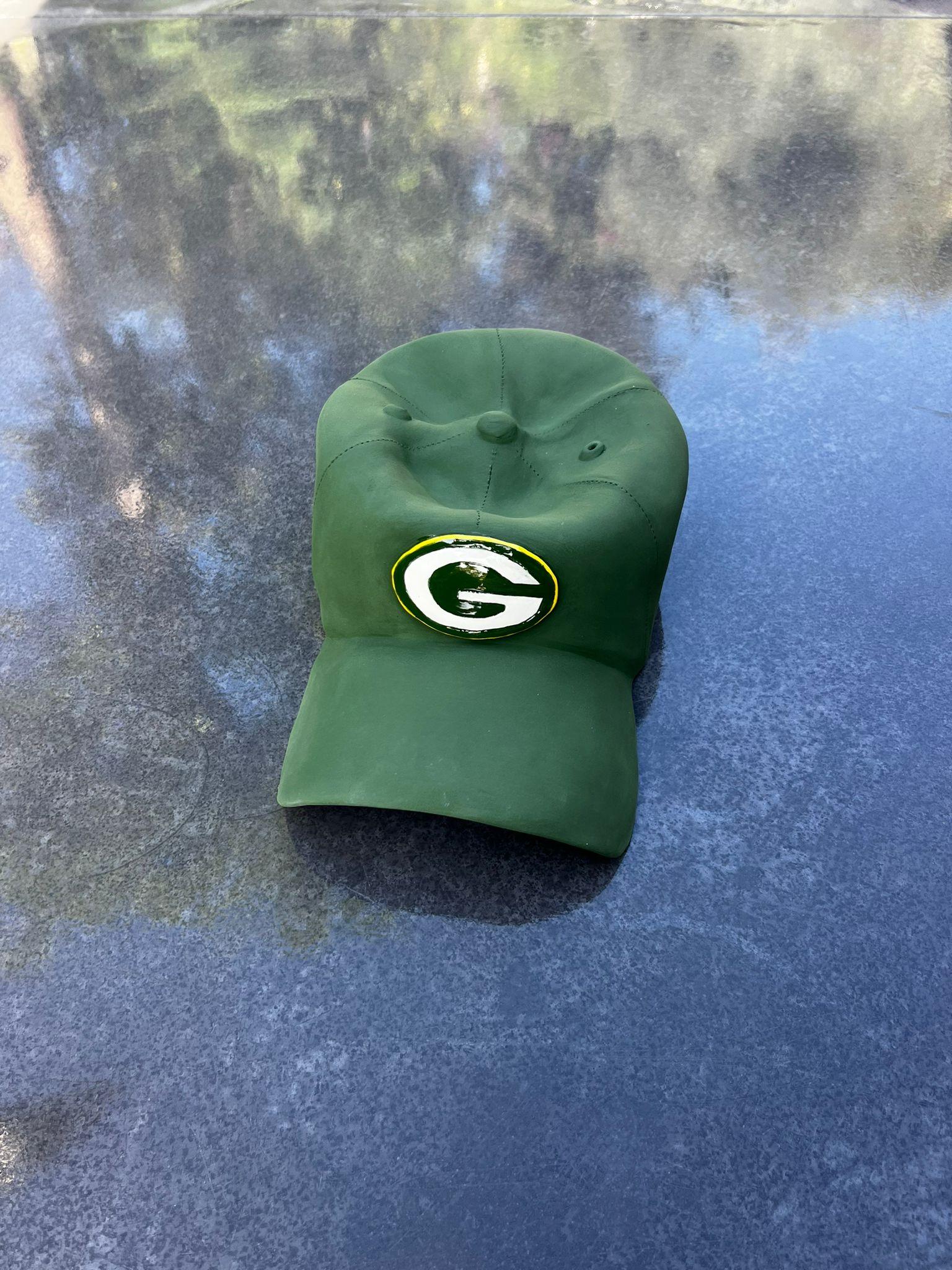 Keramik-Skulptur „Grün Bay Packers Cap“ aus Keramik – figurative Skulptur, Pop-Skulptur im Angebot 13