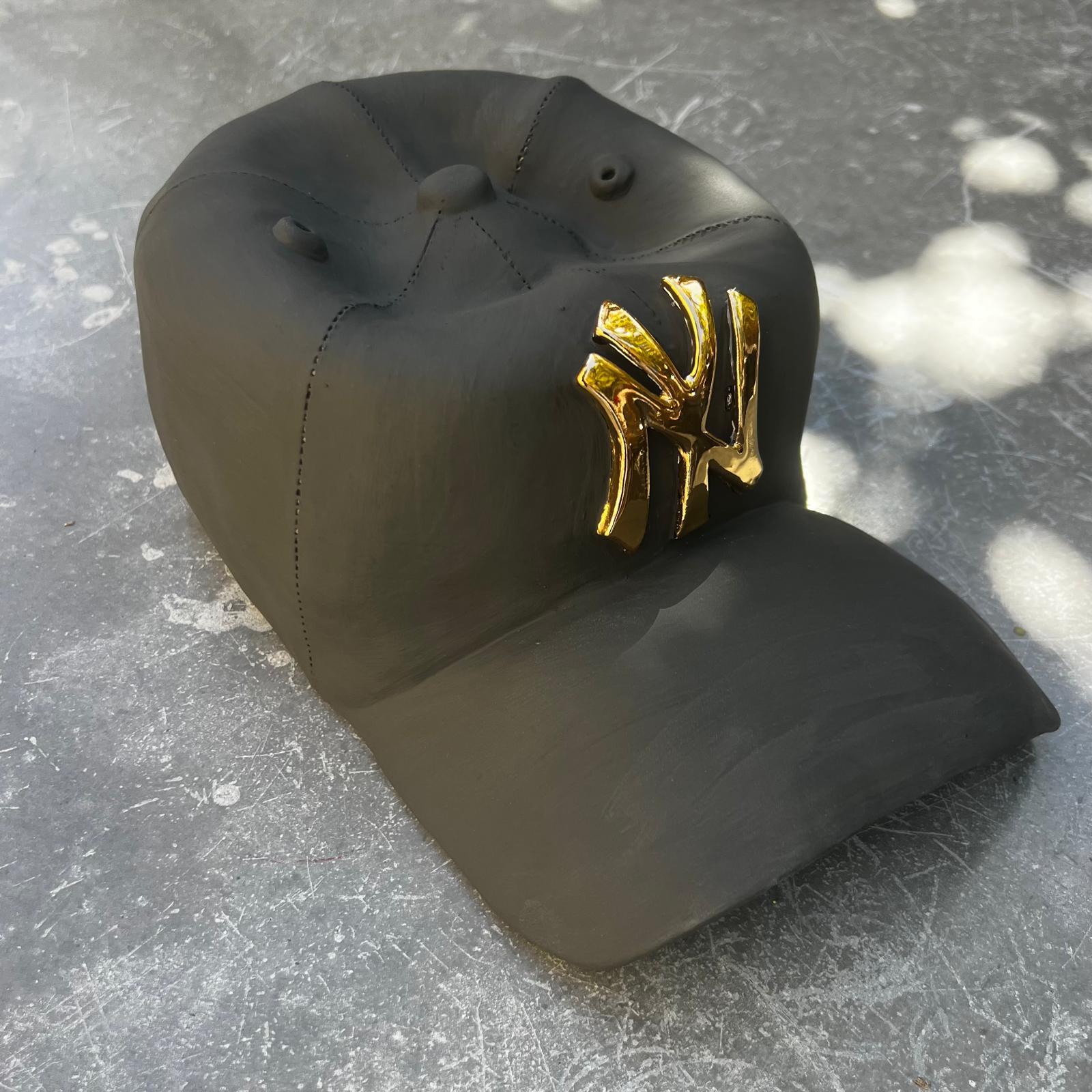 Yael Yanay Figurative Sculpture - Ceramic NY Yankees cap sculpture (golden) - figurative sculpture, pop sculpture