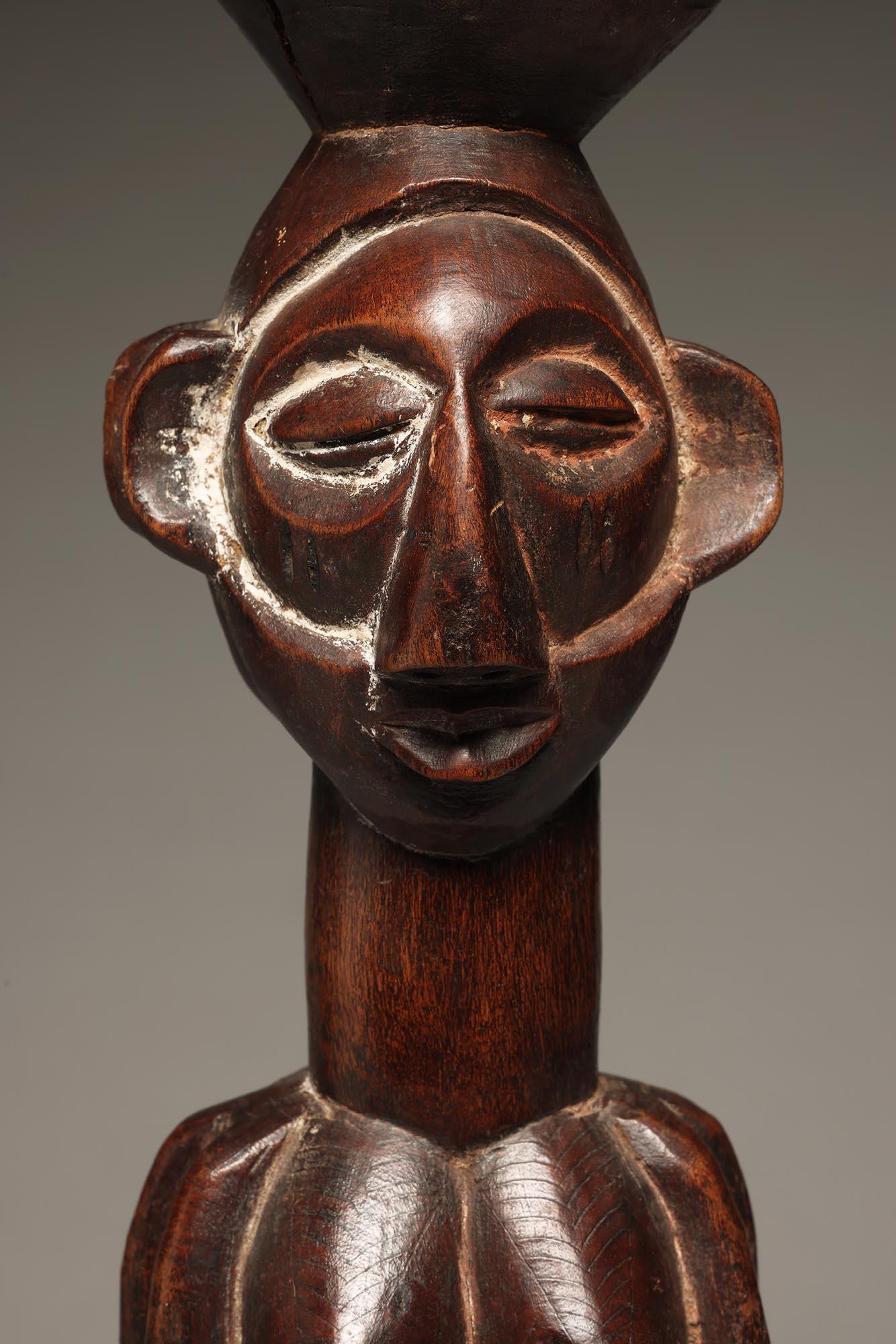 Figura adivinatoria masculina/femenina de Jano de madera de pie de Yaka RDC Congo, África en venta 2