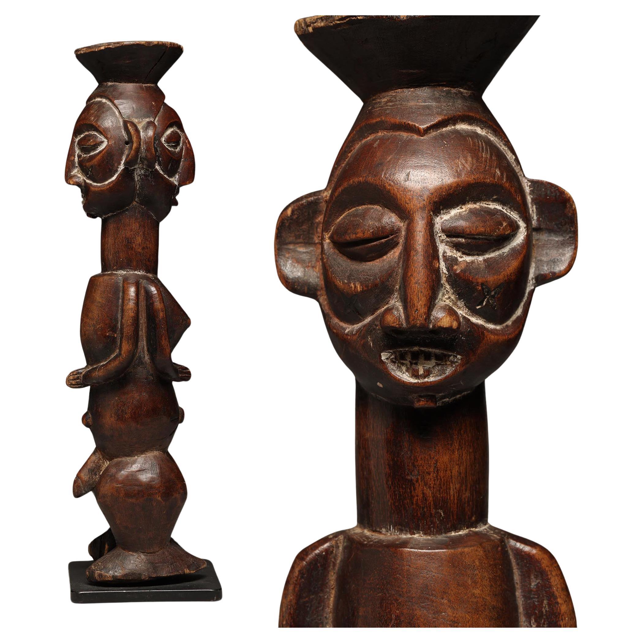 Figure de Divination Janus masculine/femme sur pied Yaka du Congo, Afrique