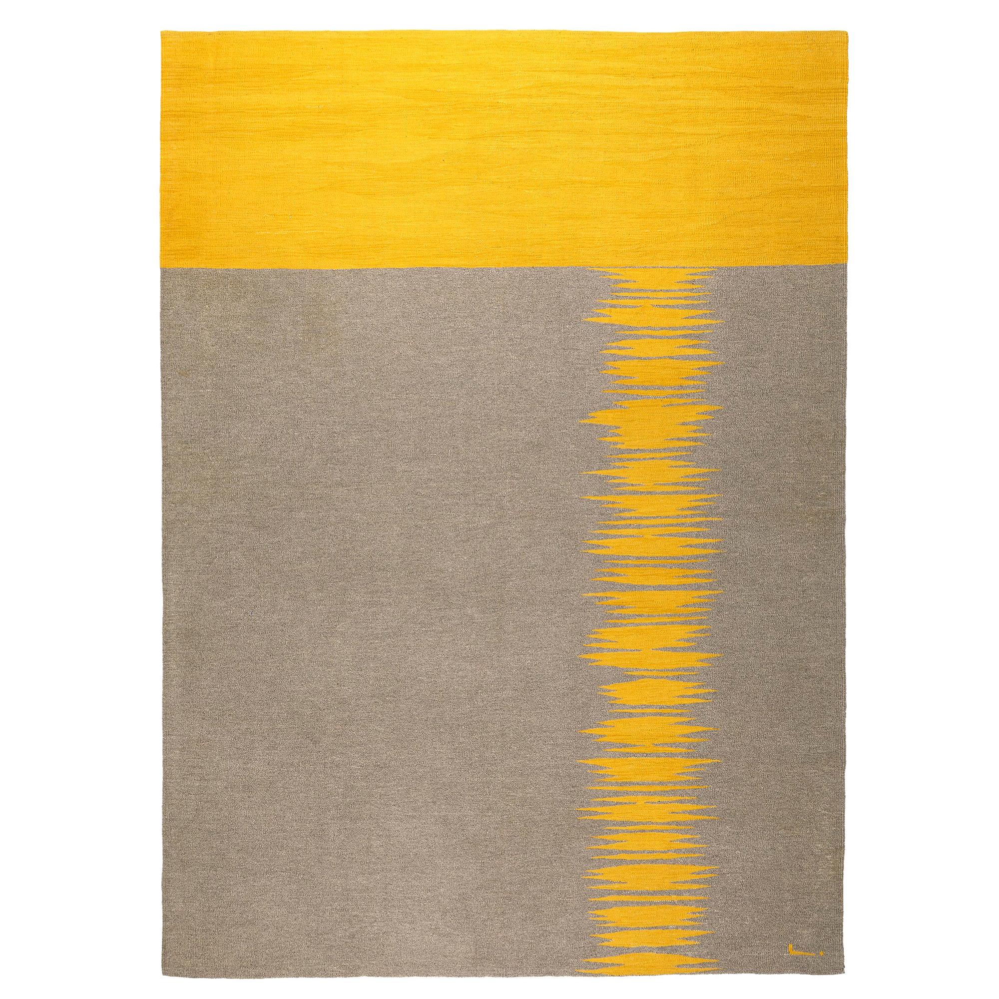 Tapis Kilim moderne contemporain Yakamoz No 6 en laine tissé à la main gris et jaune terreux