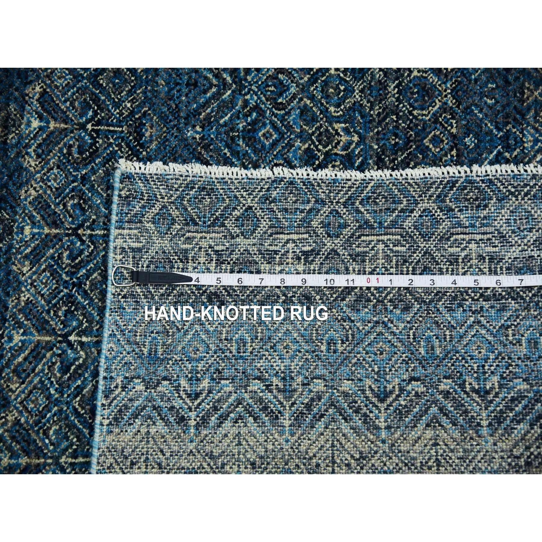 Tapis carré Kohinoor Herat bleu Yale noué à la main à motif géométrique 100 % laine en vente 3