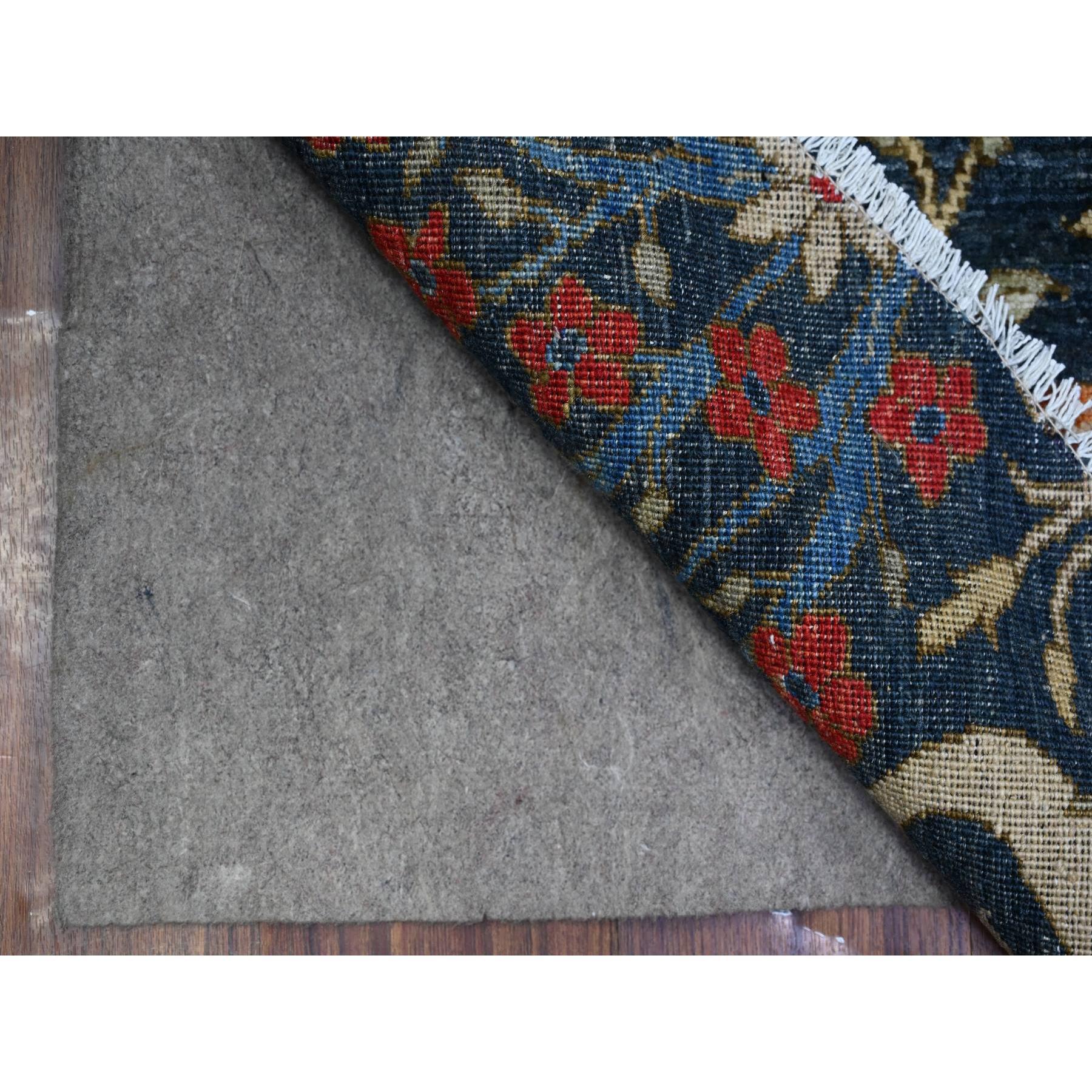 Yale Blauer handgeknüpfter, runder, afghanischer Peshawar- orientalischer Teppich aus weicher Wolle 9'5